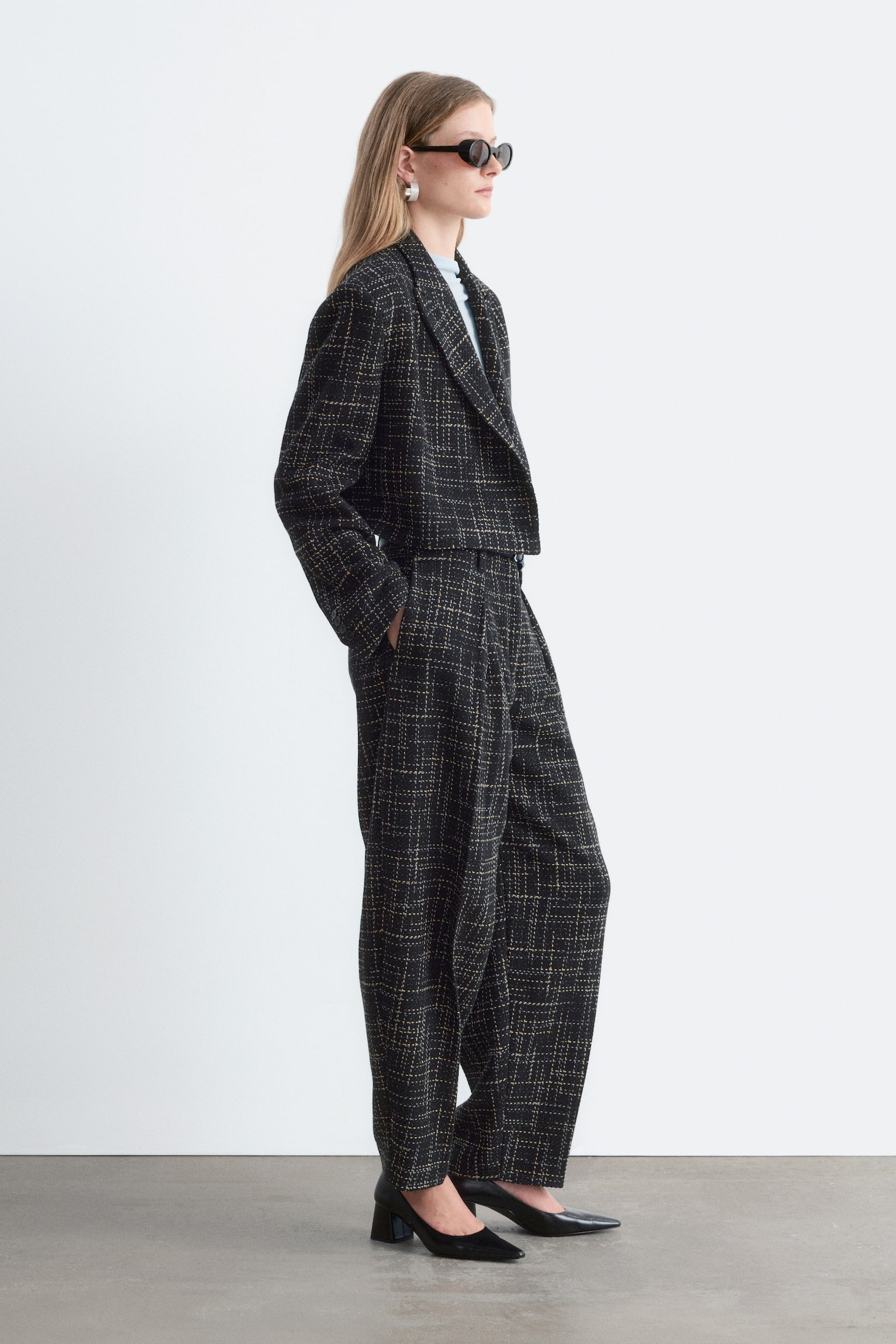 Croppet bomullsblazer - Svart - 1