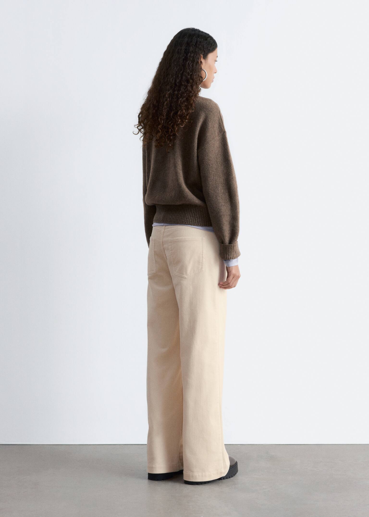 Rollkragenpullover - Dunkles Graubraun/Schwarz/Weinrot/Rosa/Dunkelbeige - 5