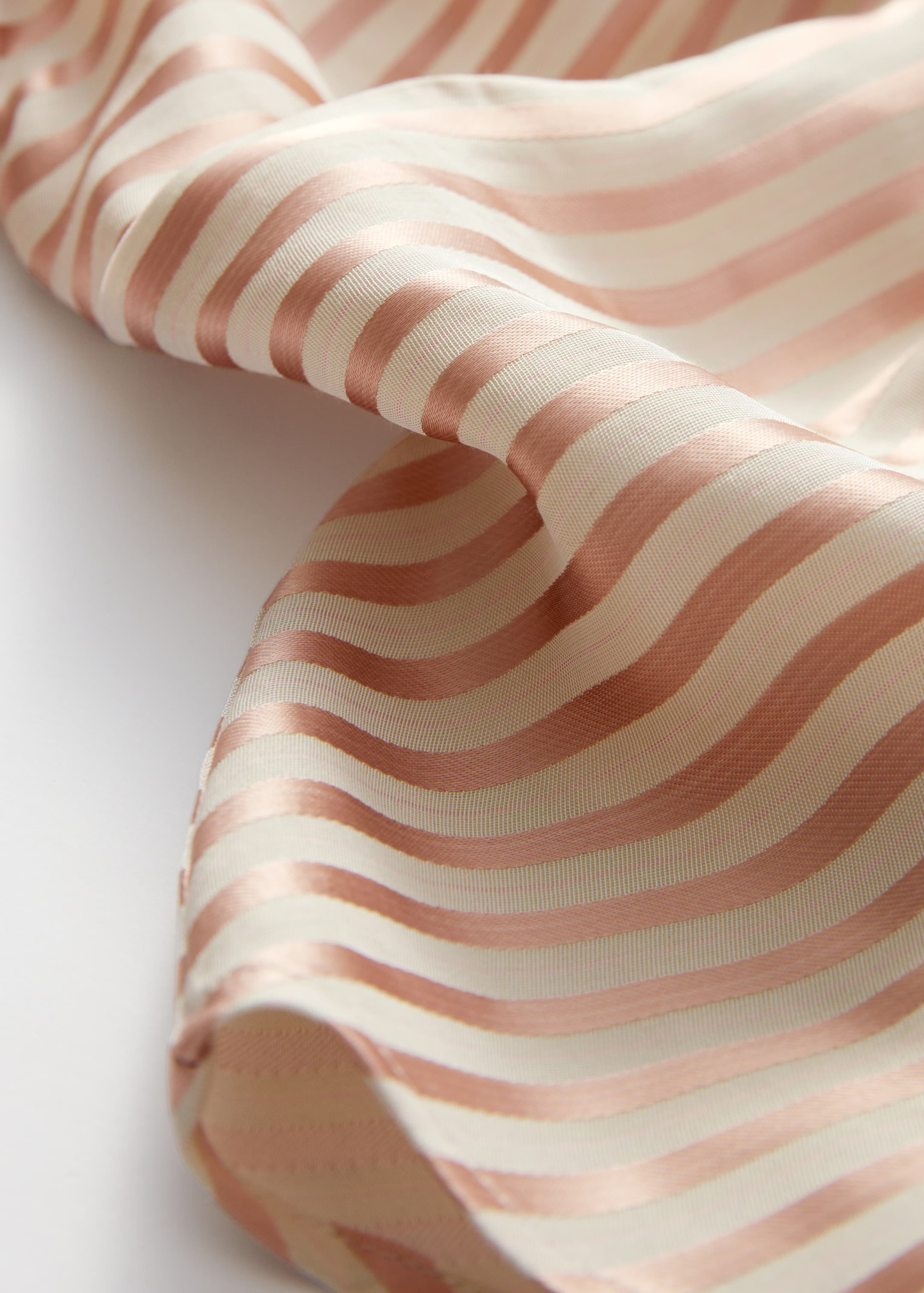 Größeres Bild anzeigen: Asymmetrisches Hemd - Beige/Rosa - Ladies | H&M AT 6