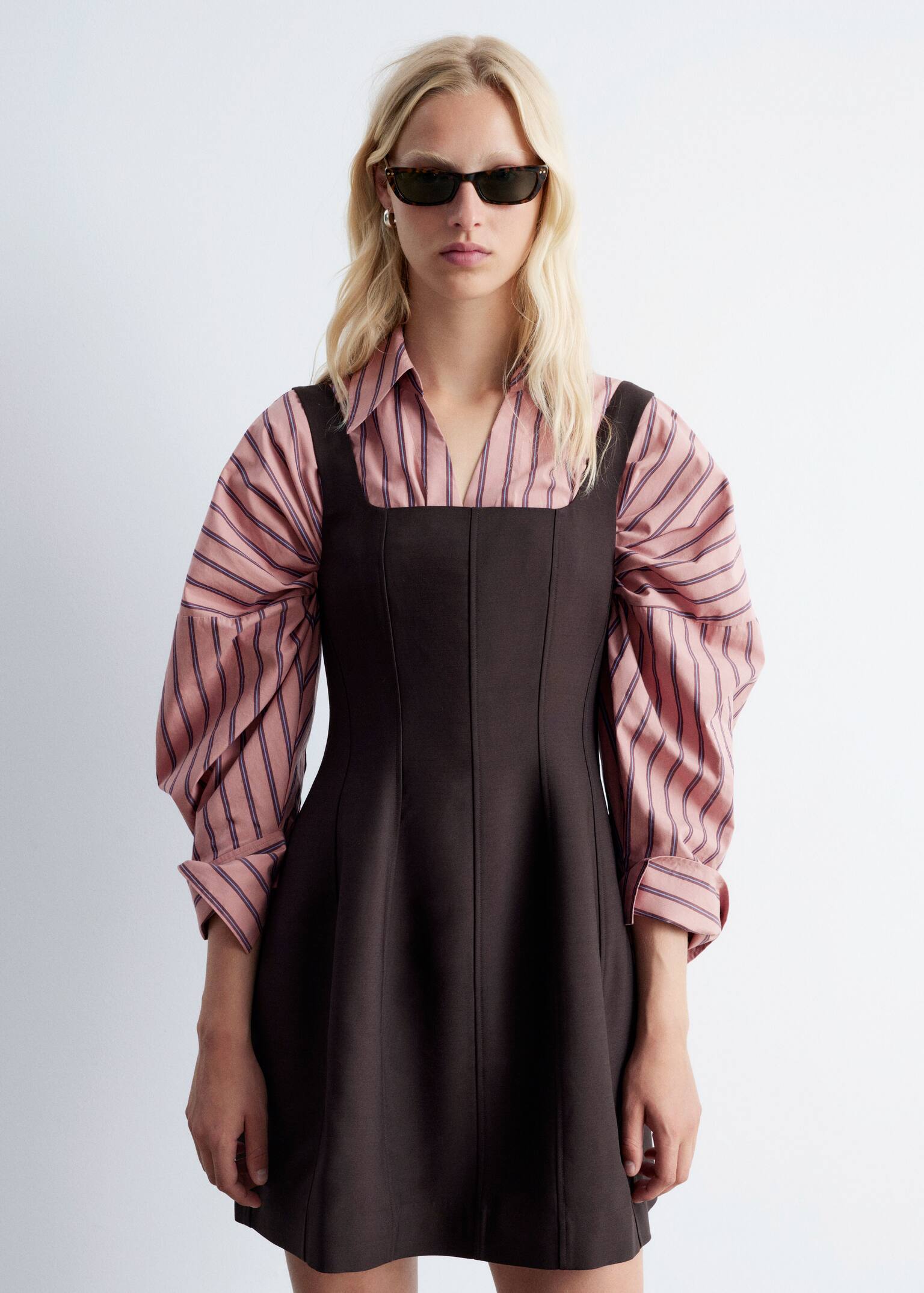 Minikleid im Korsagenstil - Dunkelbraun/Schwarz - 1