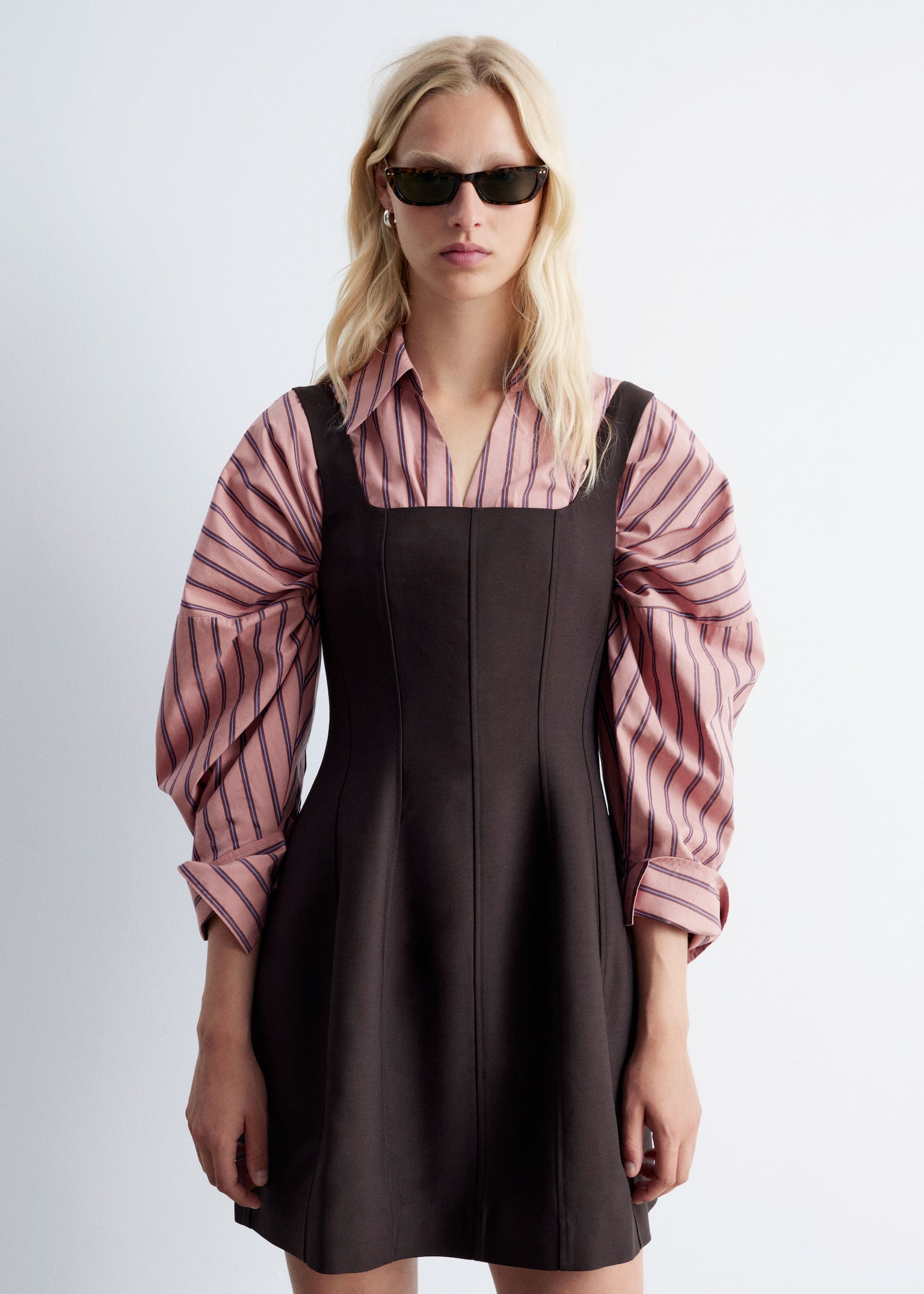 Robe courte de style corset - Marron foncé/Noir