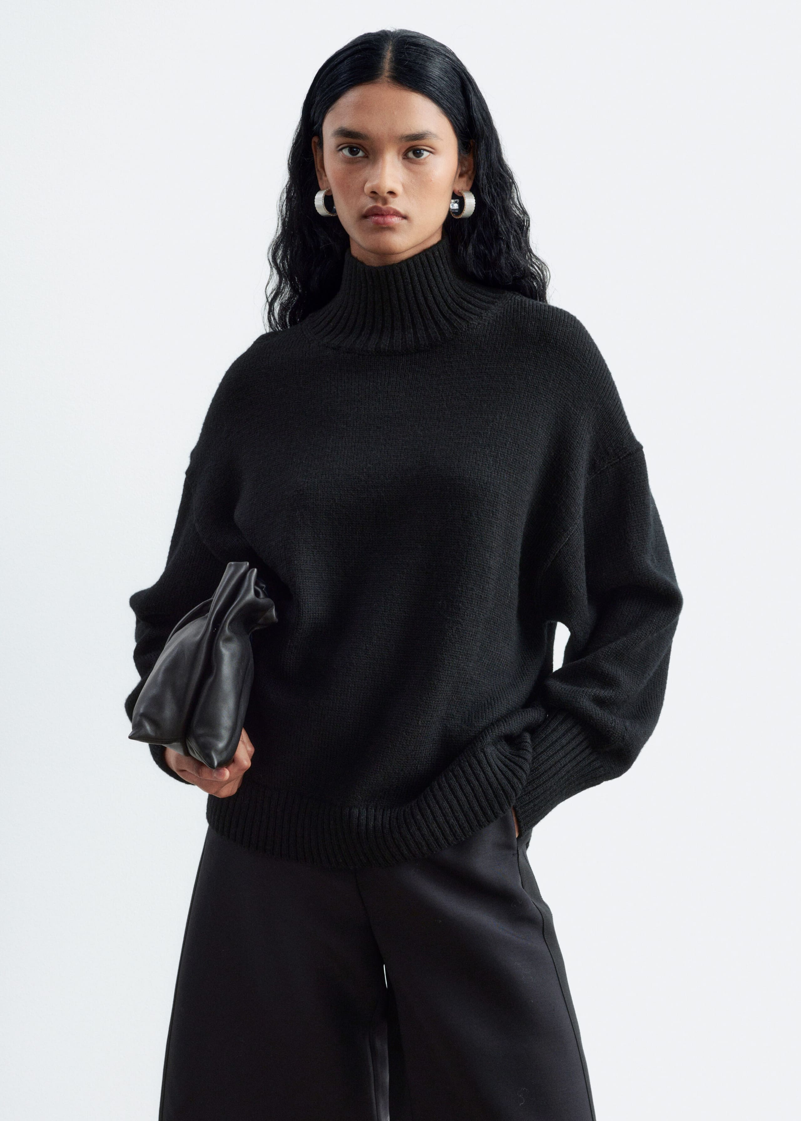 Oversized Wool Turtleneck Jumper - Black - Lookbook
