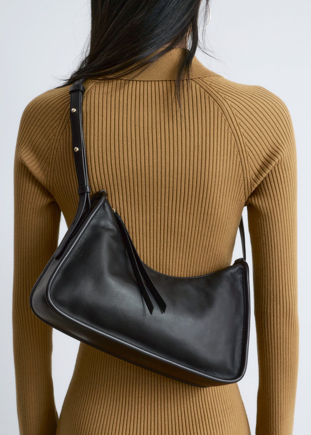 Sac porté épaule en cuir matelassé noir