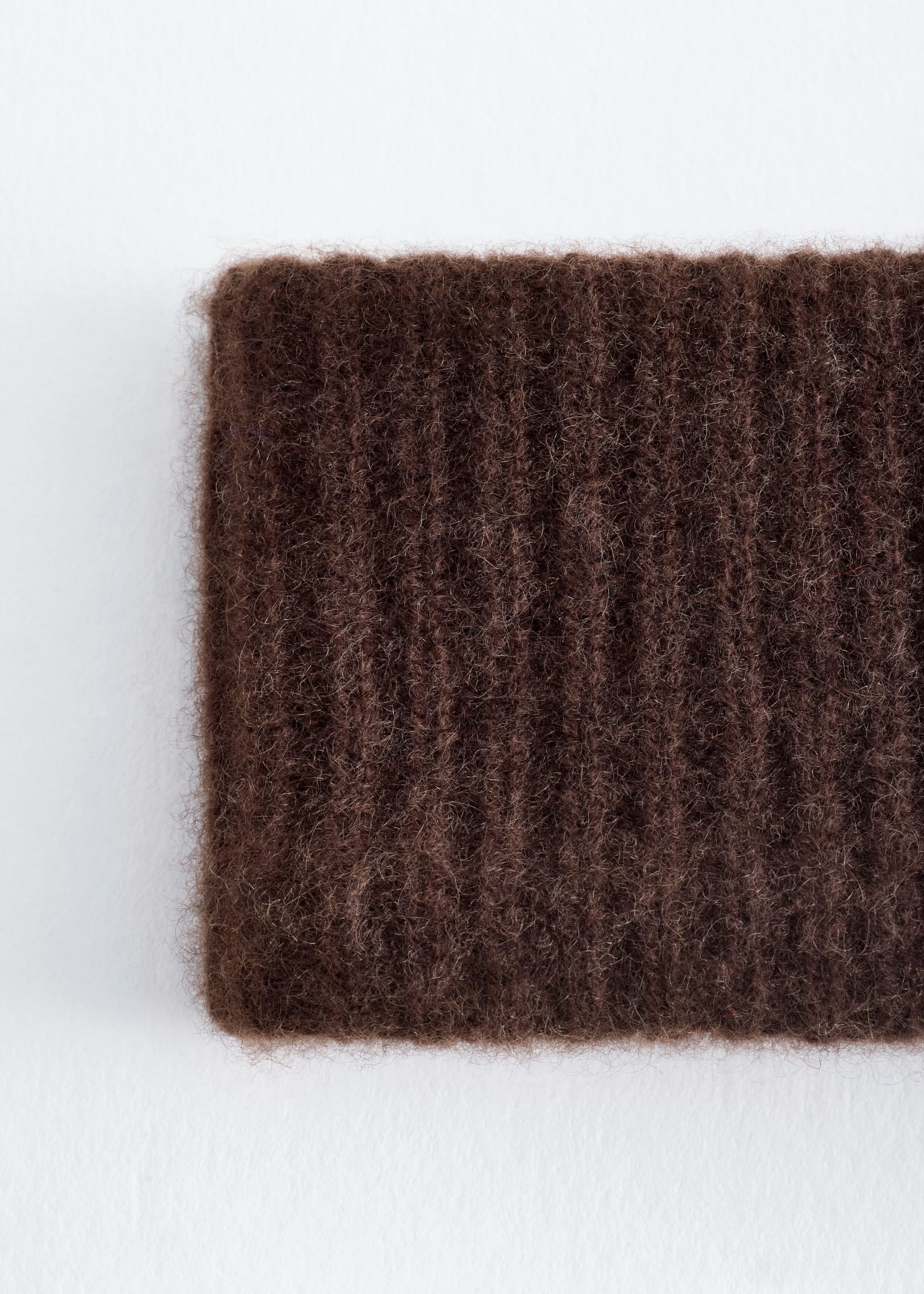 Cashmere Ribbed Headband - {{variantName}} - Descriptive Detail