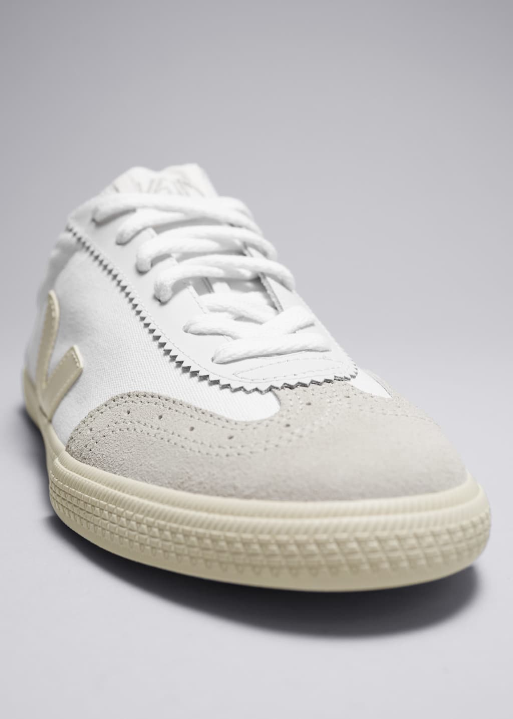 Sneakersy Veja Volley Canvas – {{variantName}} – Szczegół