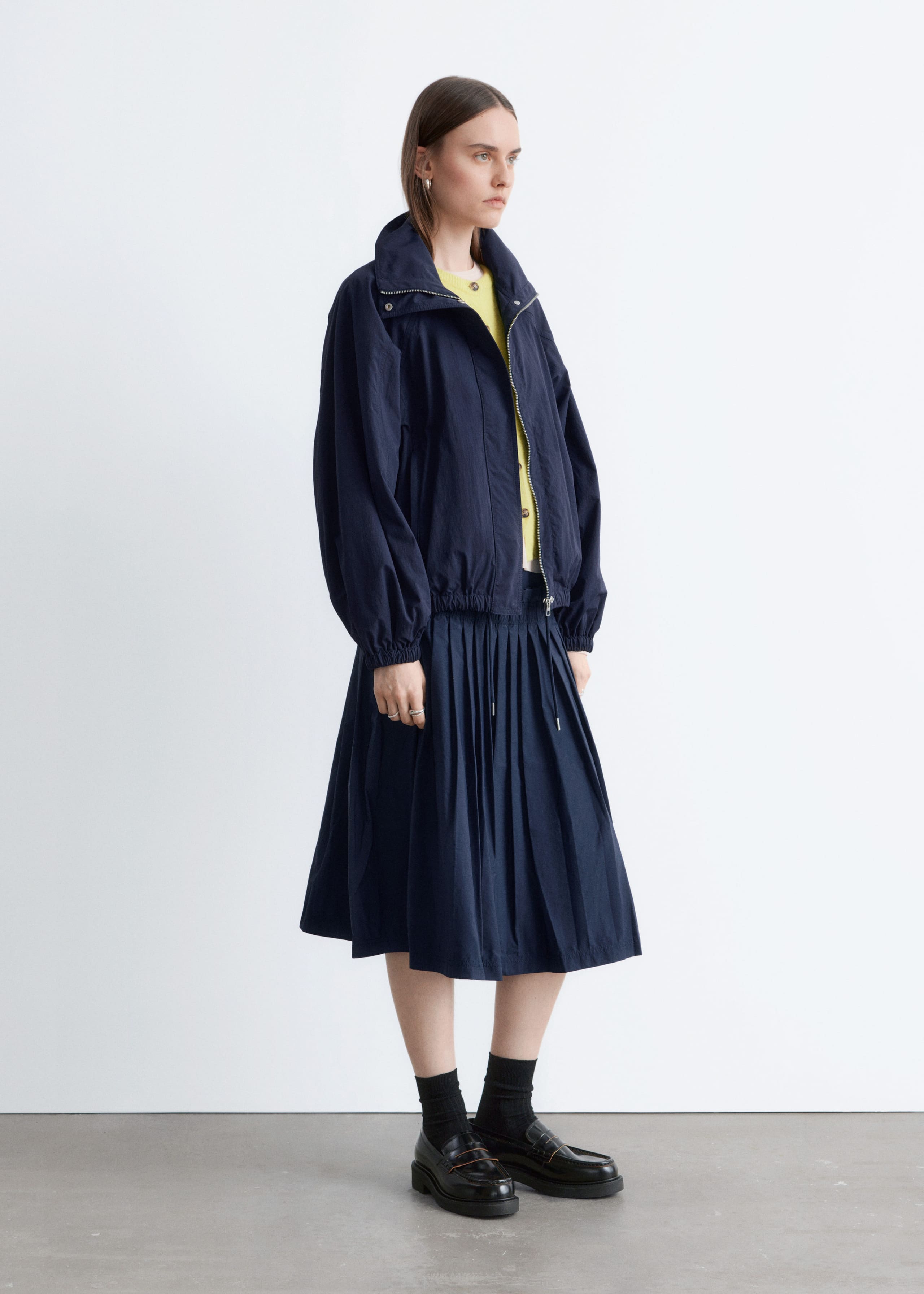 Image of Stand-Collar Drawstring Jacket