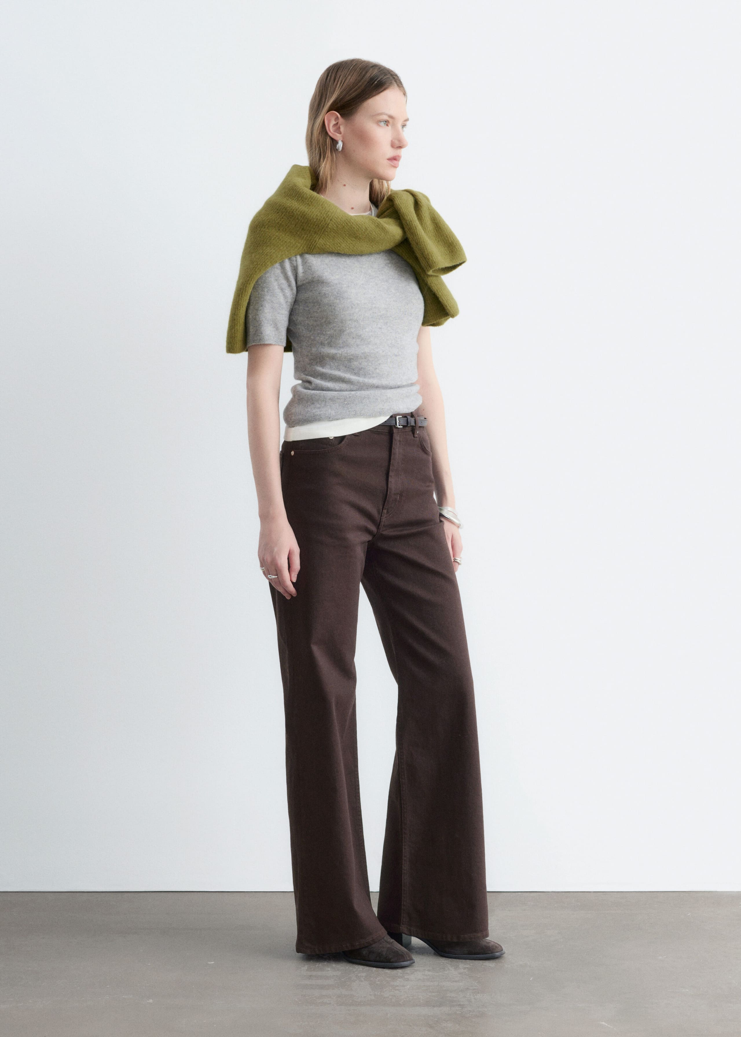 Wide-Leg Jeans - Blue - Lookbook