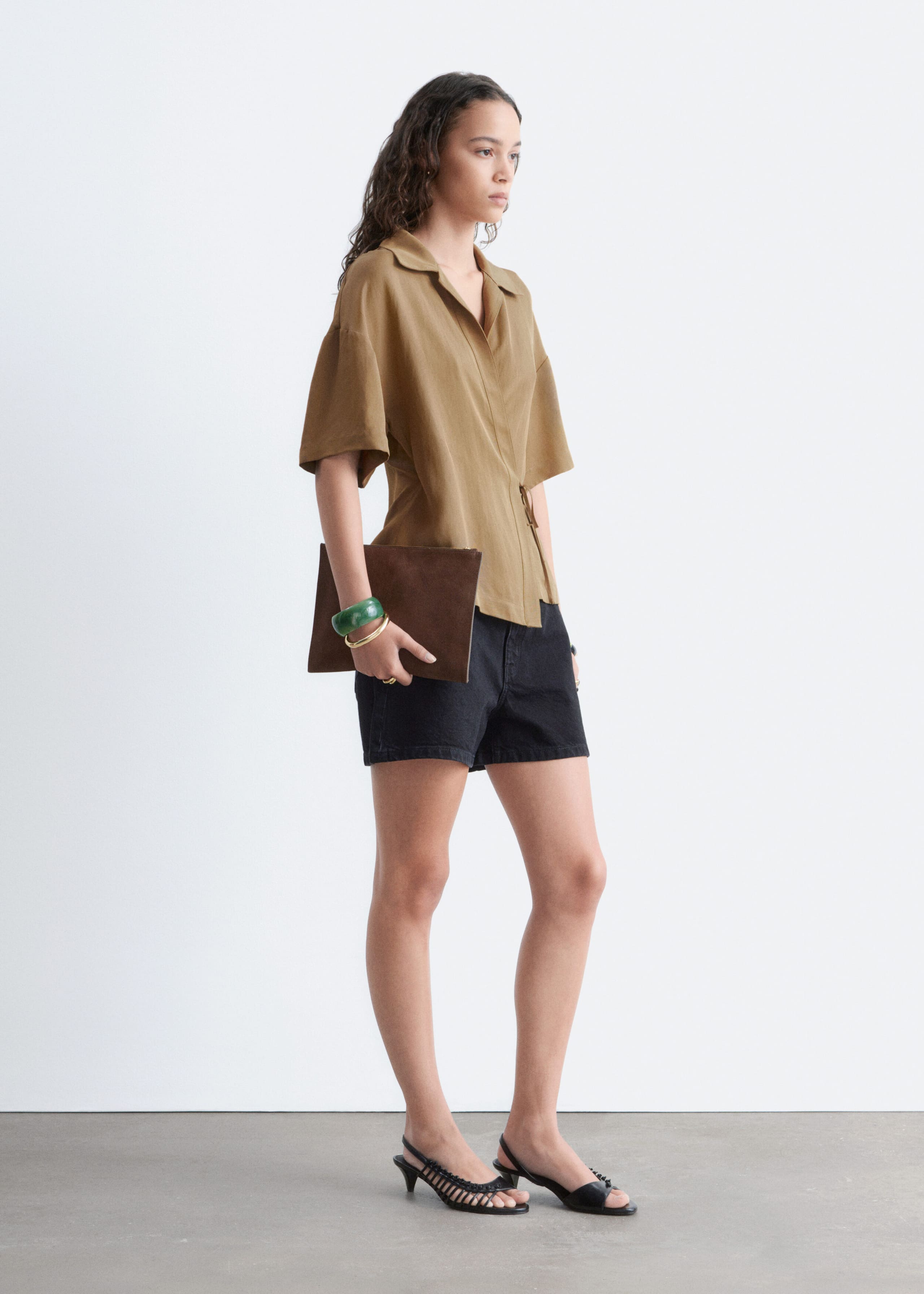 Wrap Short-Sleeve Shirt - Black - Lookbook