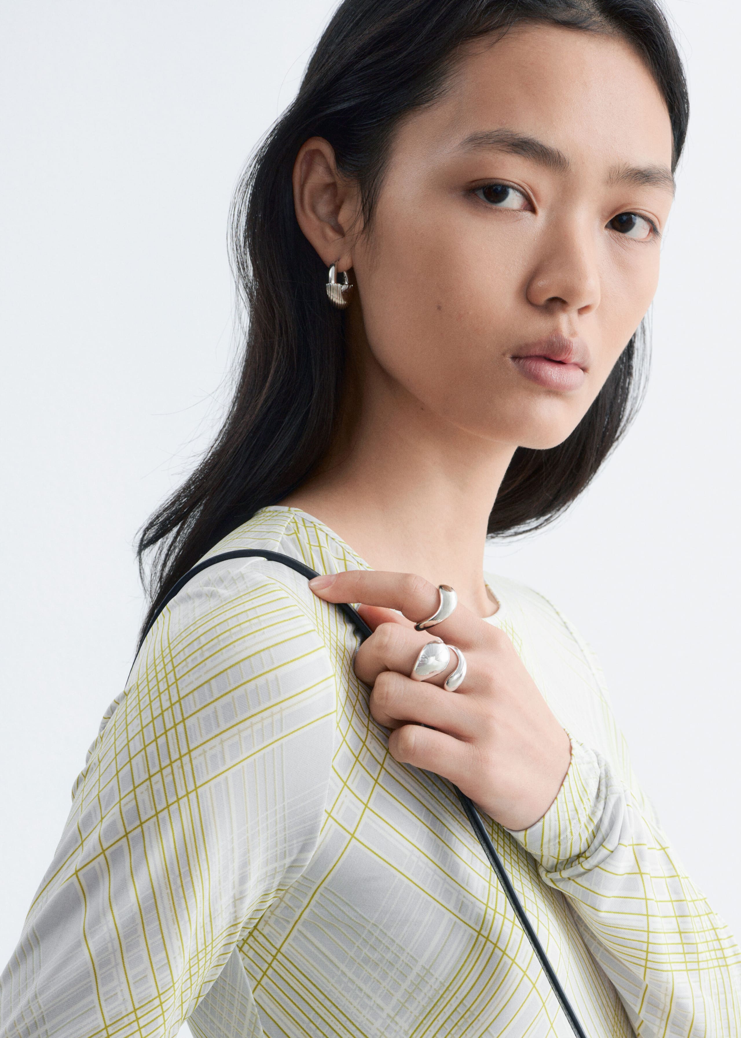 Image of Two-Twist Sculptural Ring