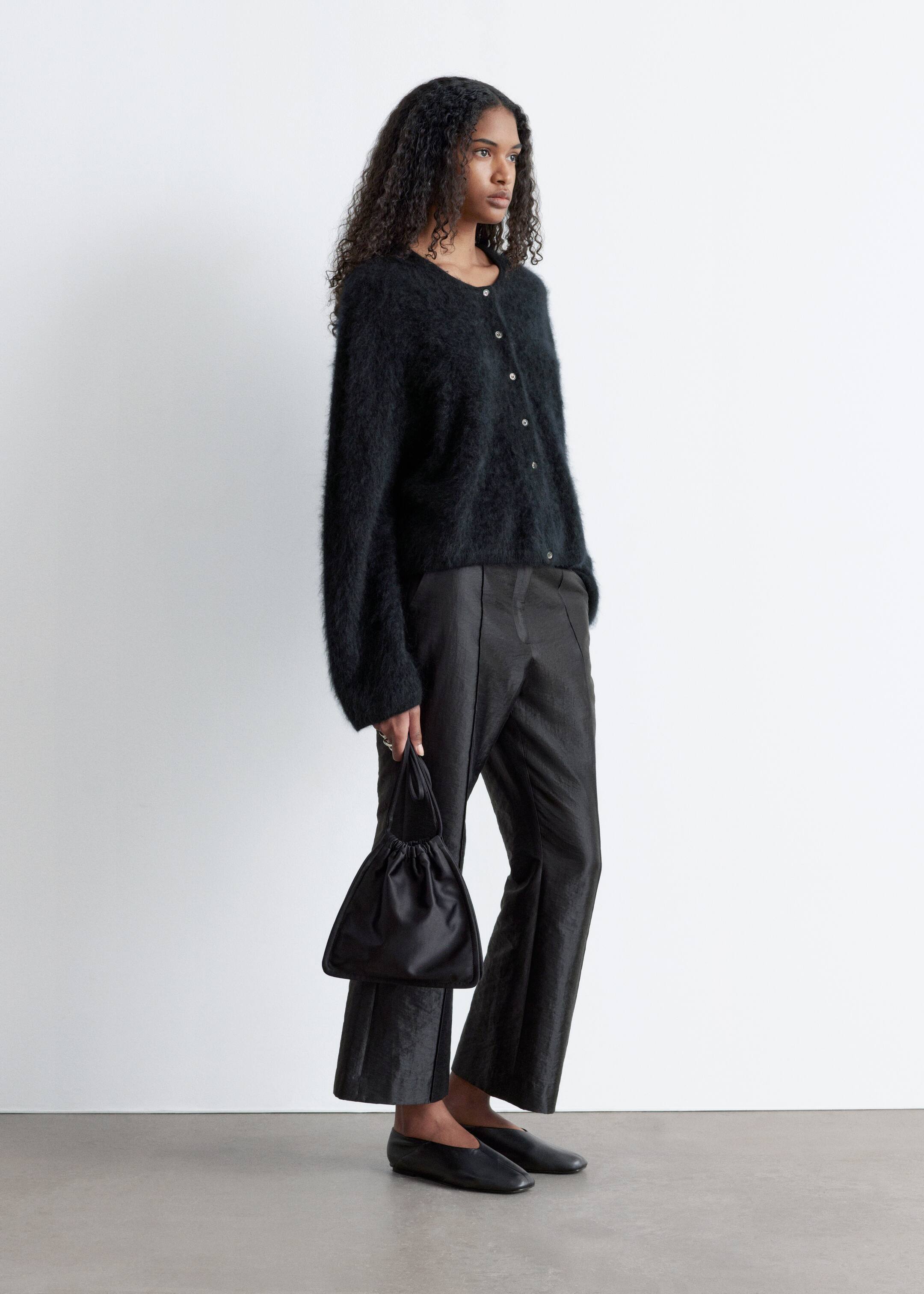 Zobacz większy obraz: Dzianinowy kaszmirowy kardigan - Czarny - ONA | H&M PL 4