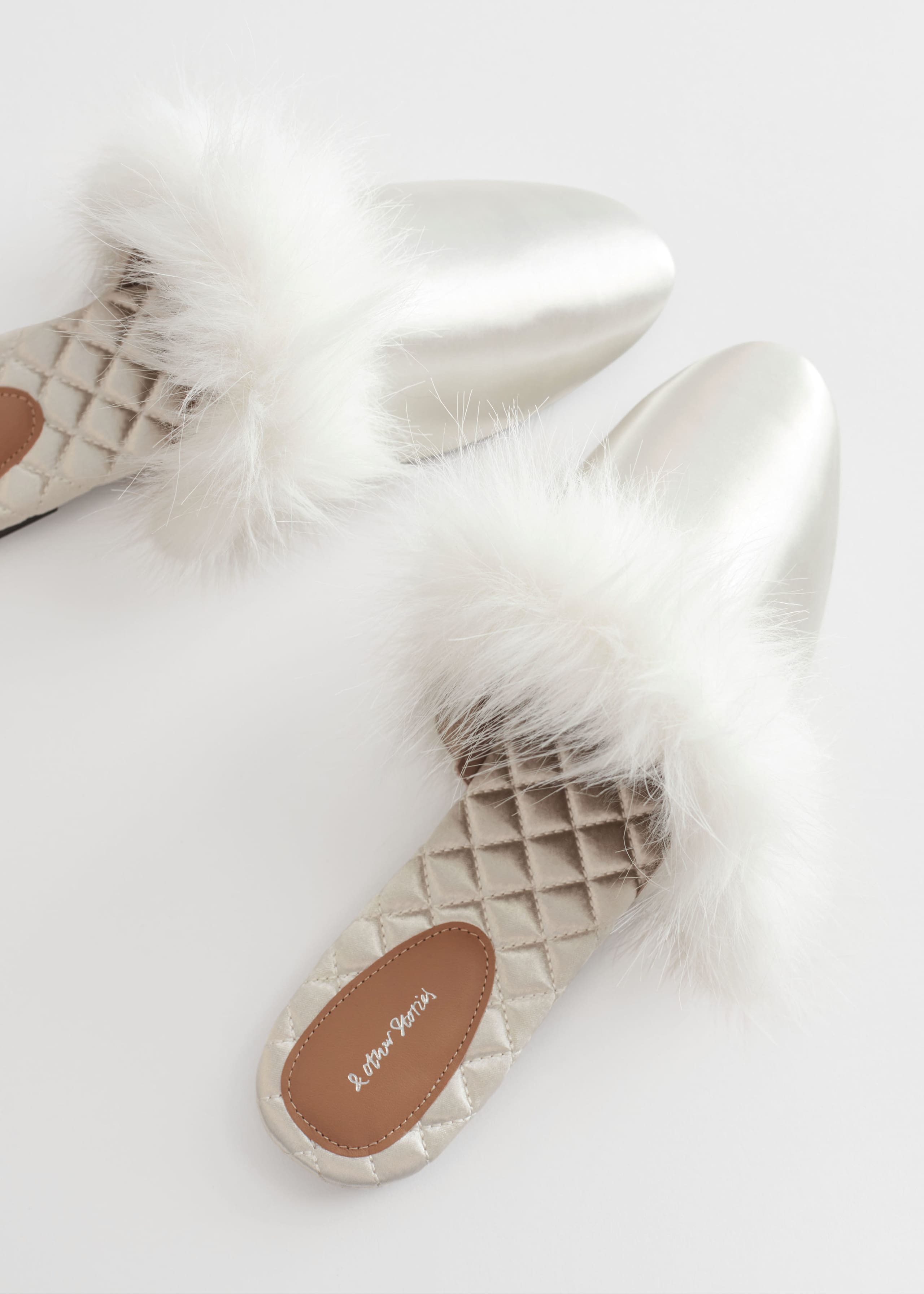 Satin Slippers - {{variantName}} - Descriptive Detail