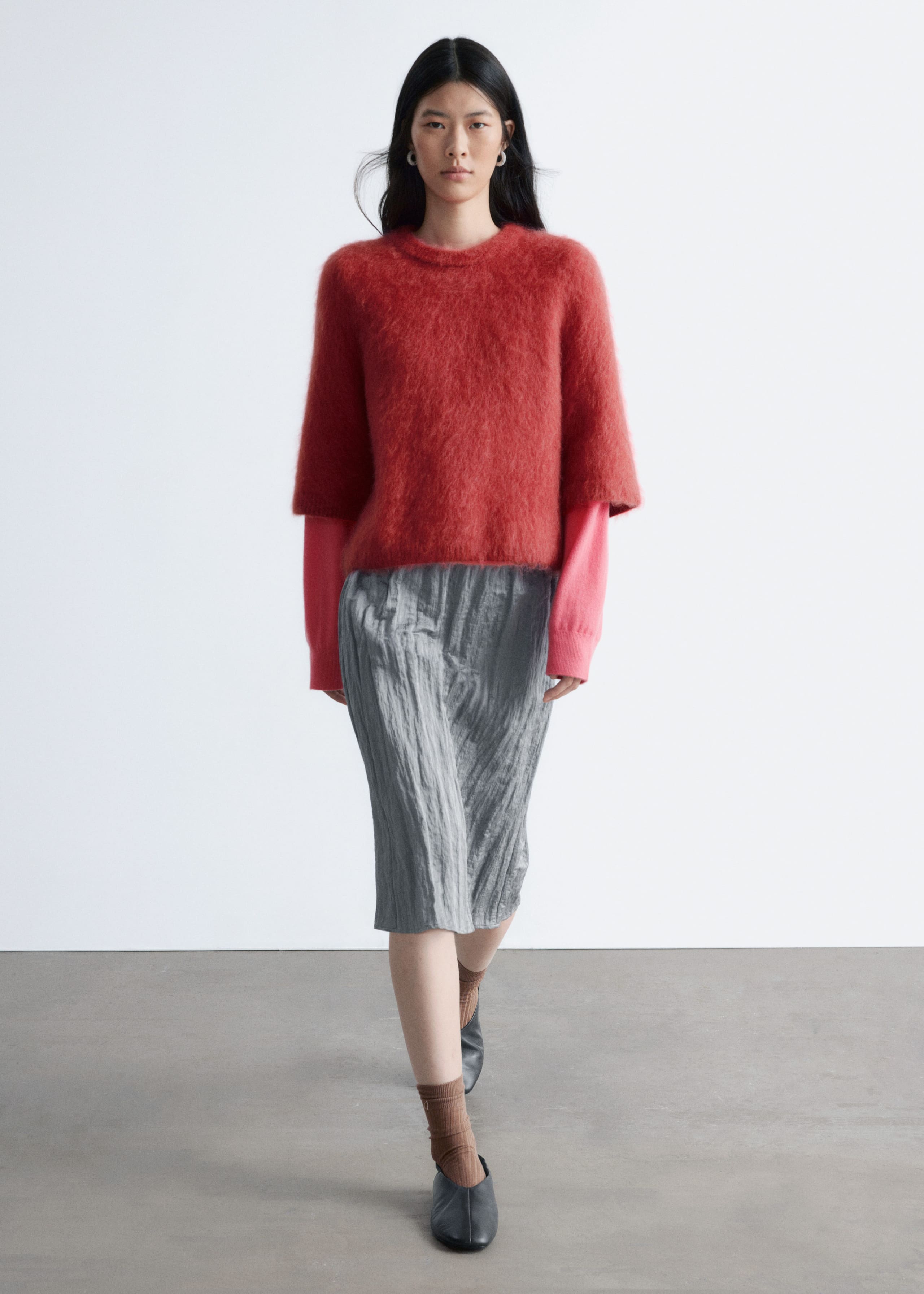 Image of Knee-Length Crêpe Skirt