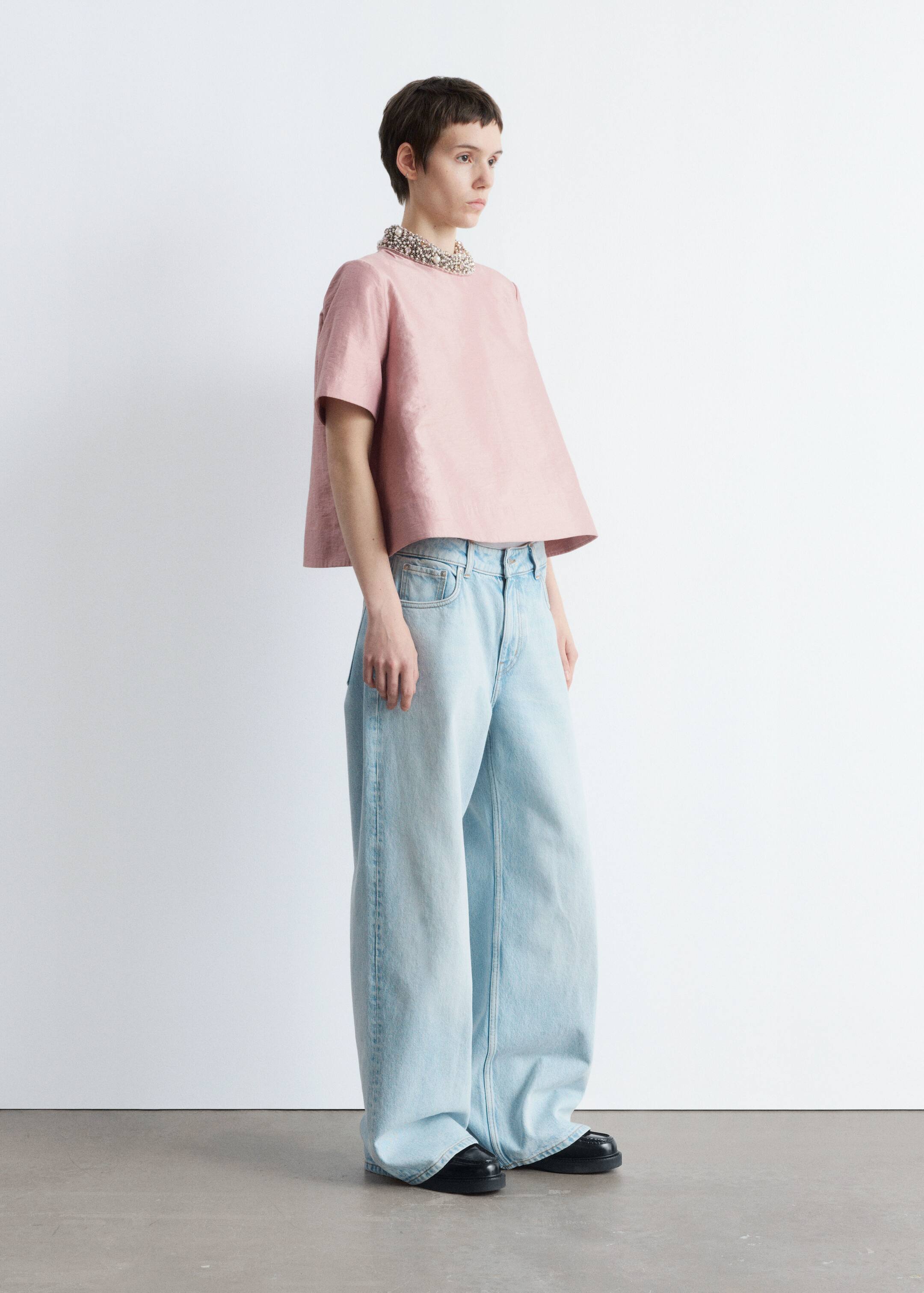 Agrandir l'image: Blouse à manches courtes brodée de perles - Rose poudré - FEMME | H&M BE 4