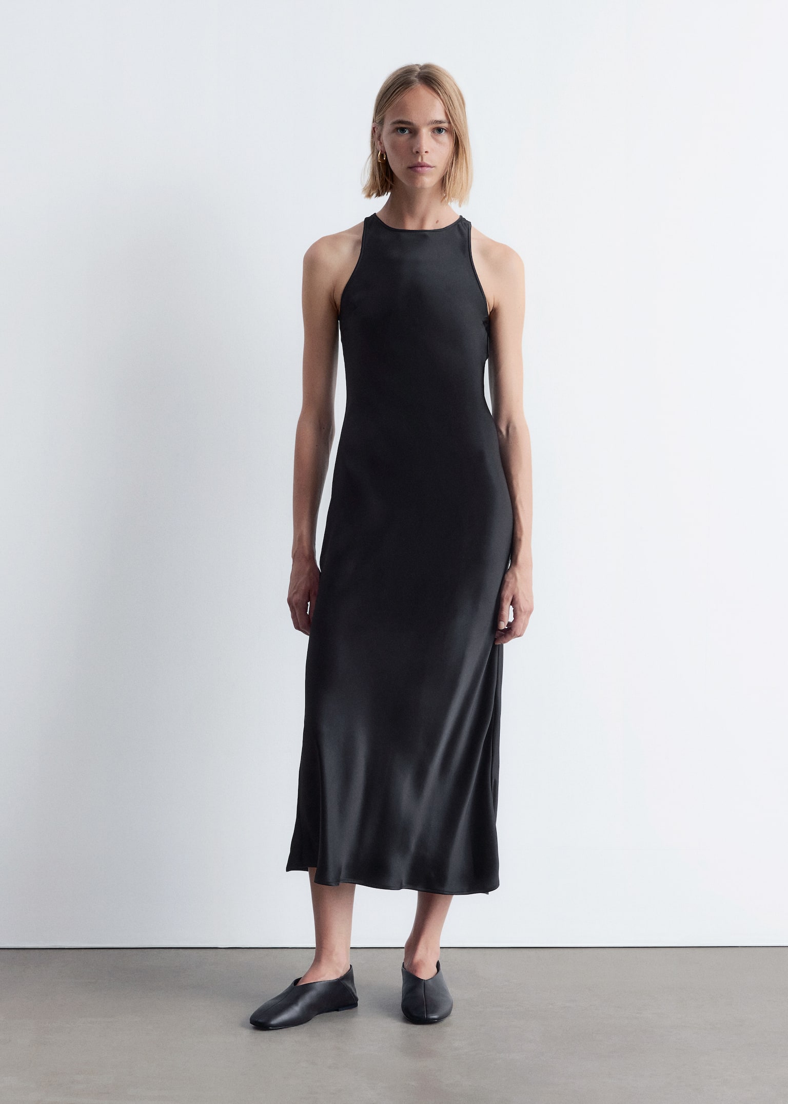 Sleeveless Satin Midi Dress - Black/Dark Brown/Dark Pink/Medium Blue