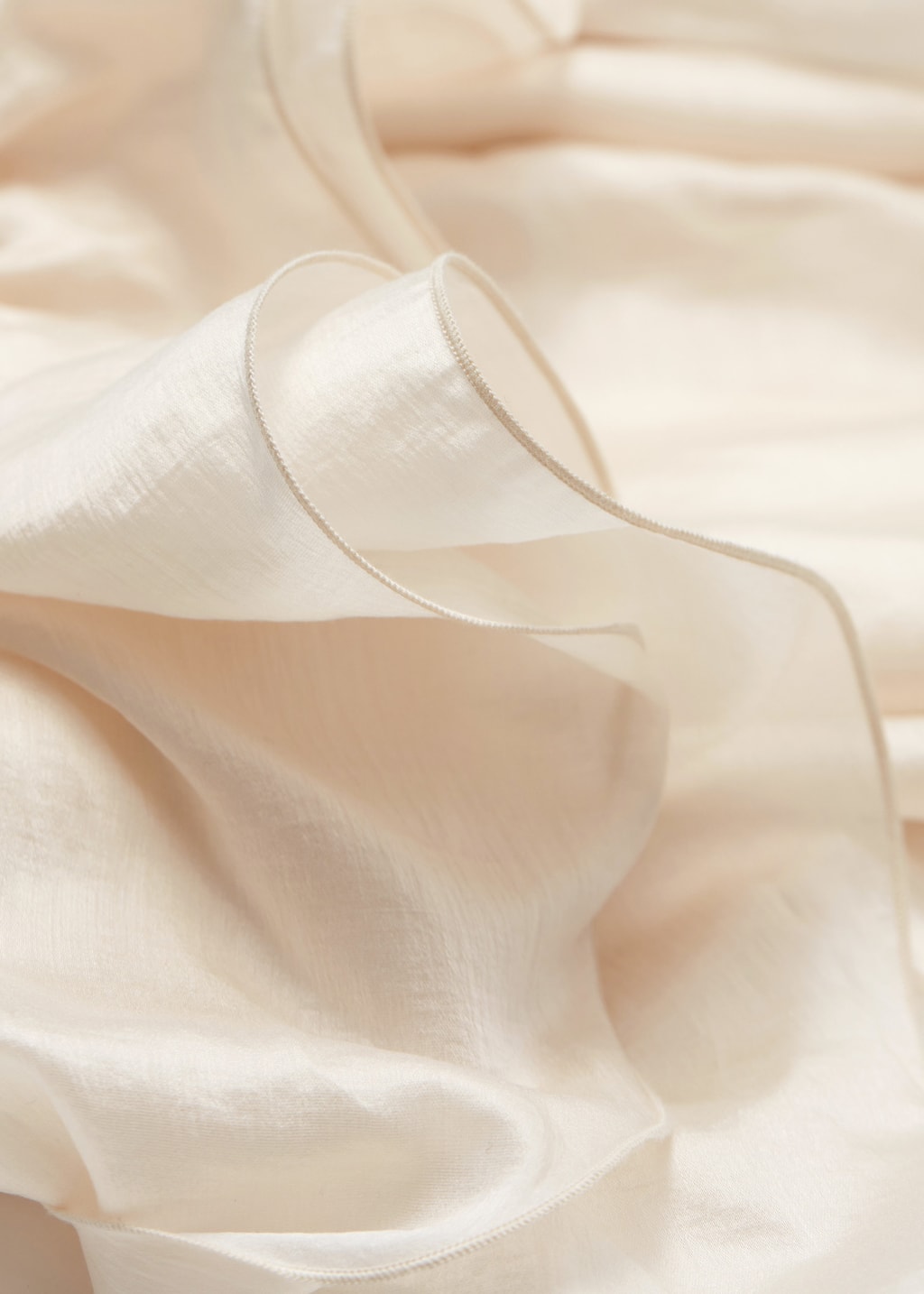 Image of Schulterfreies Maxikleid mit Rüschen