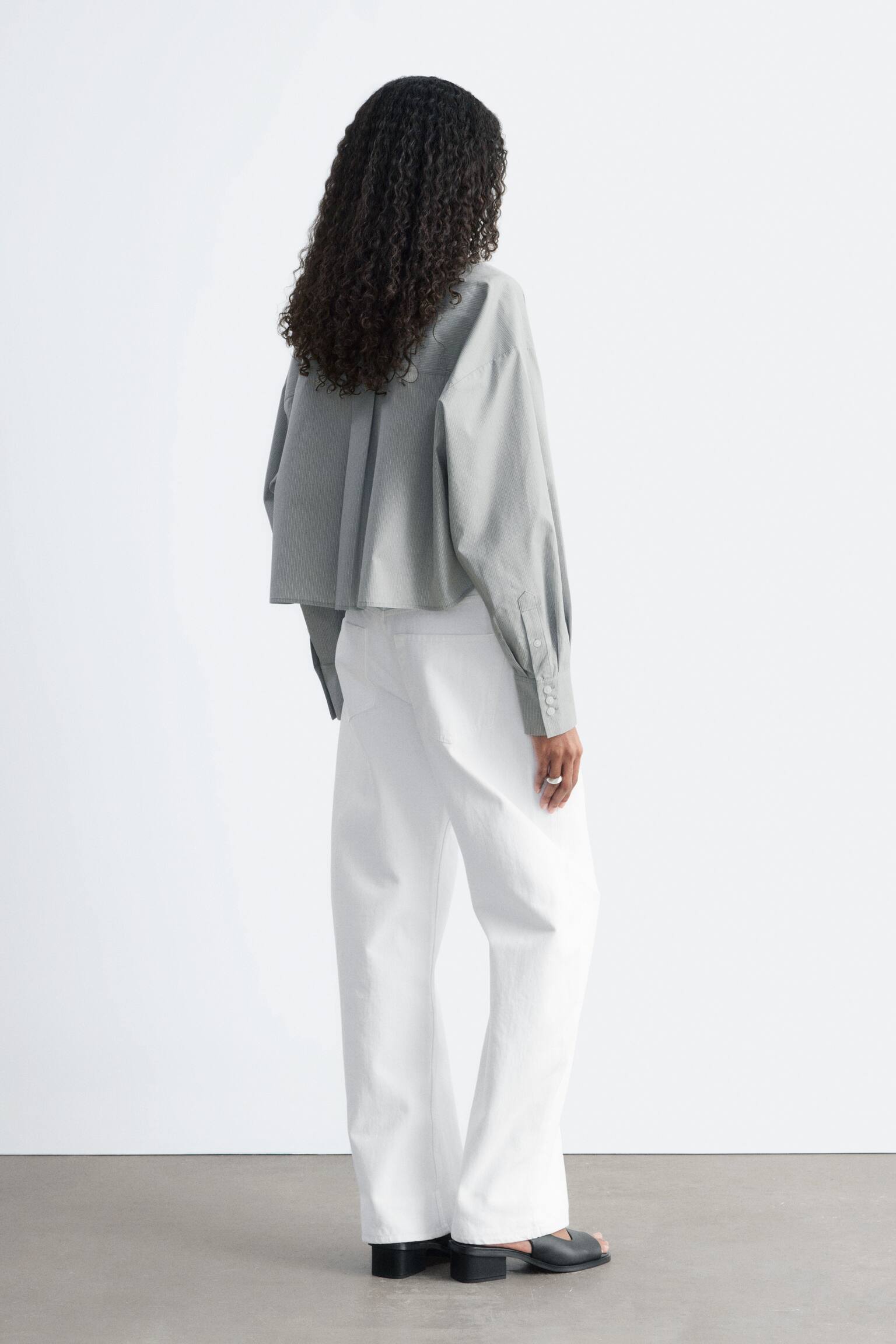 Skrátená oversized bavlnená košeľa-Béžové/modré pruhy - 7