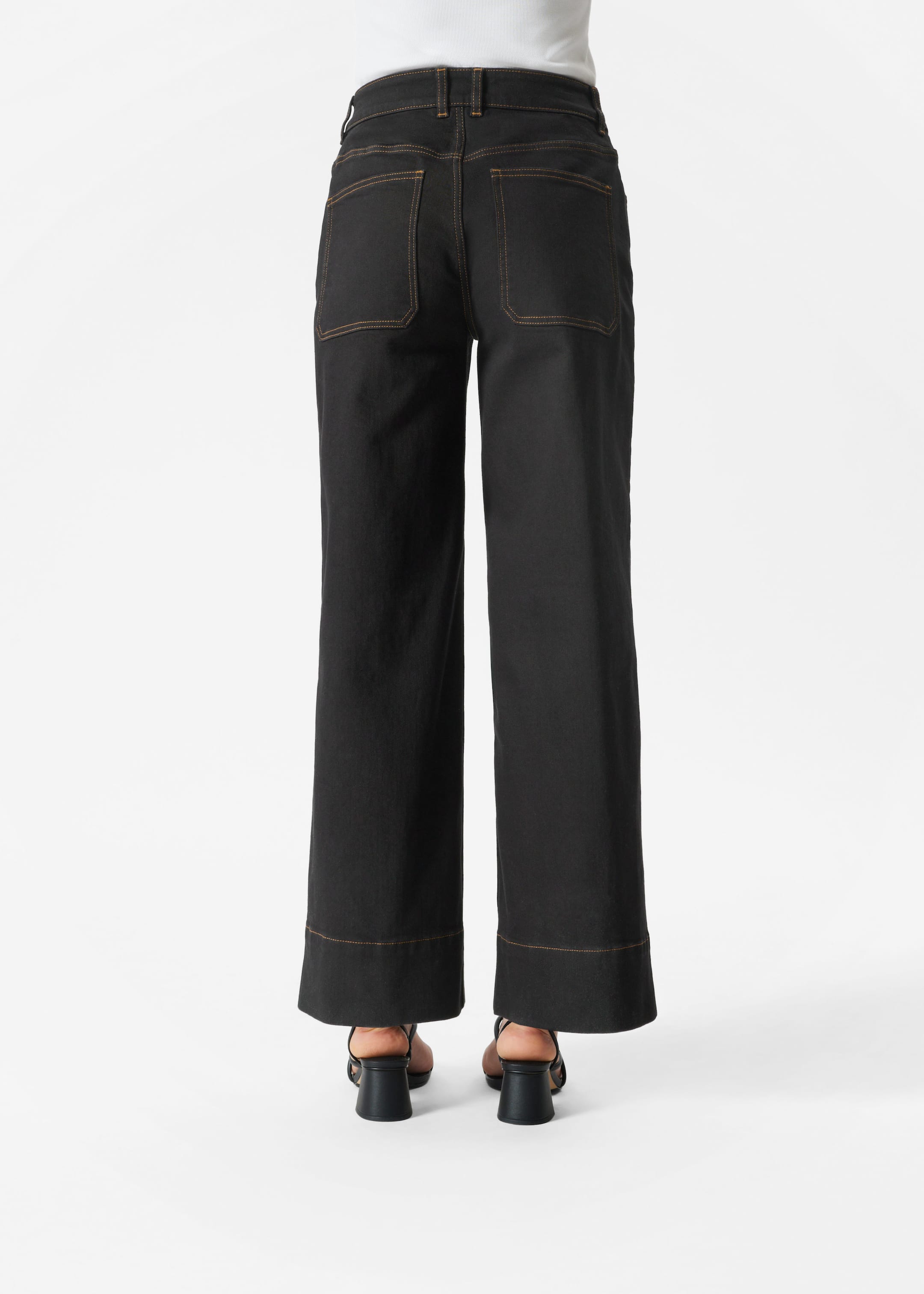 Vis større bilde: Rette croppede jeans - Svart - DAME | H&M NO 4