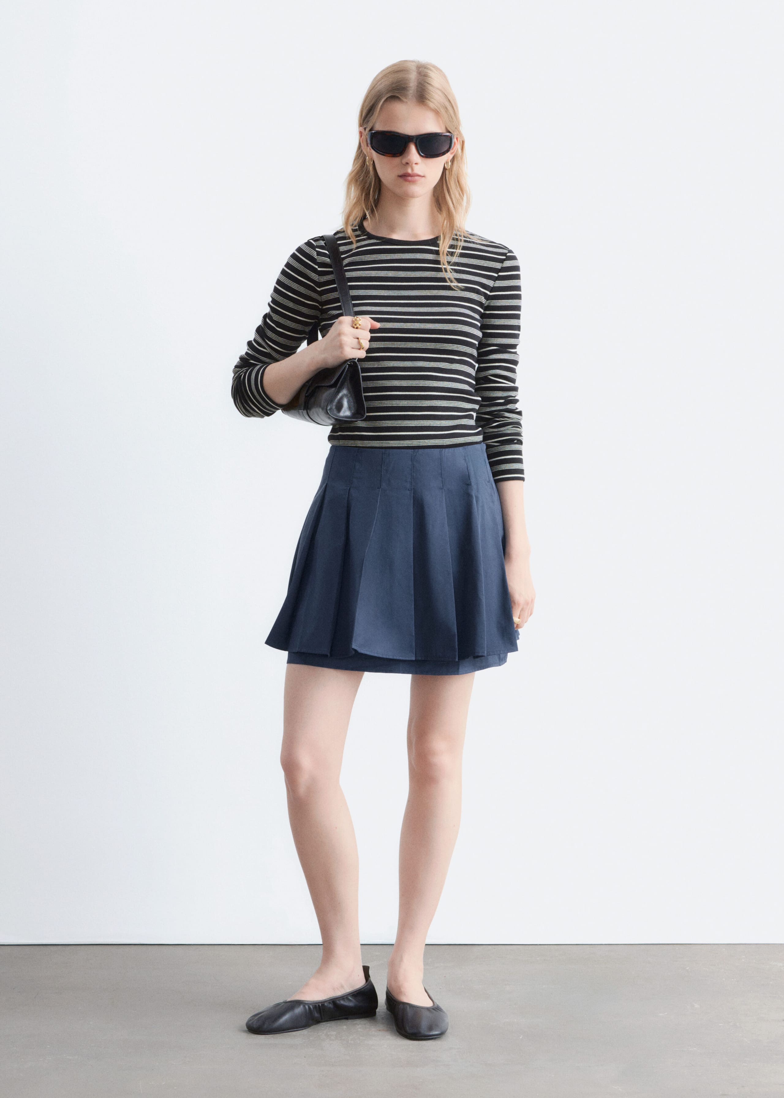 Ribbed Long-Sleeve Top - Black - Lookbook