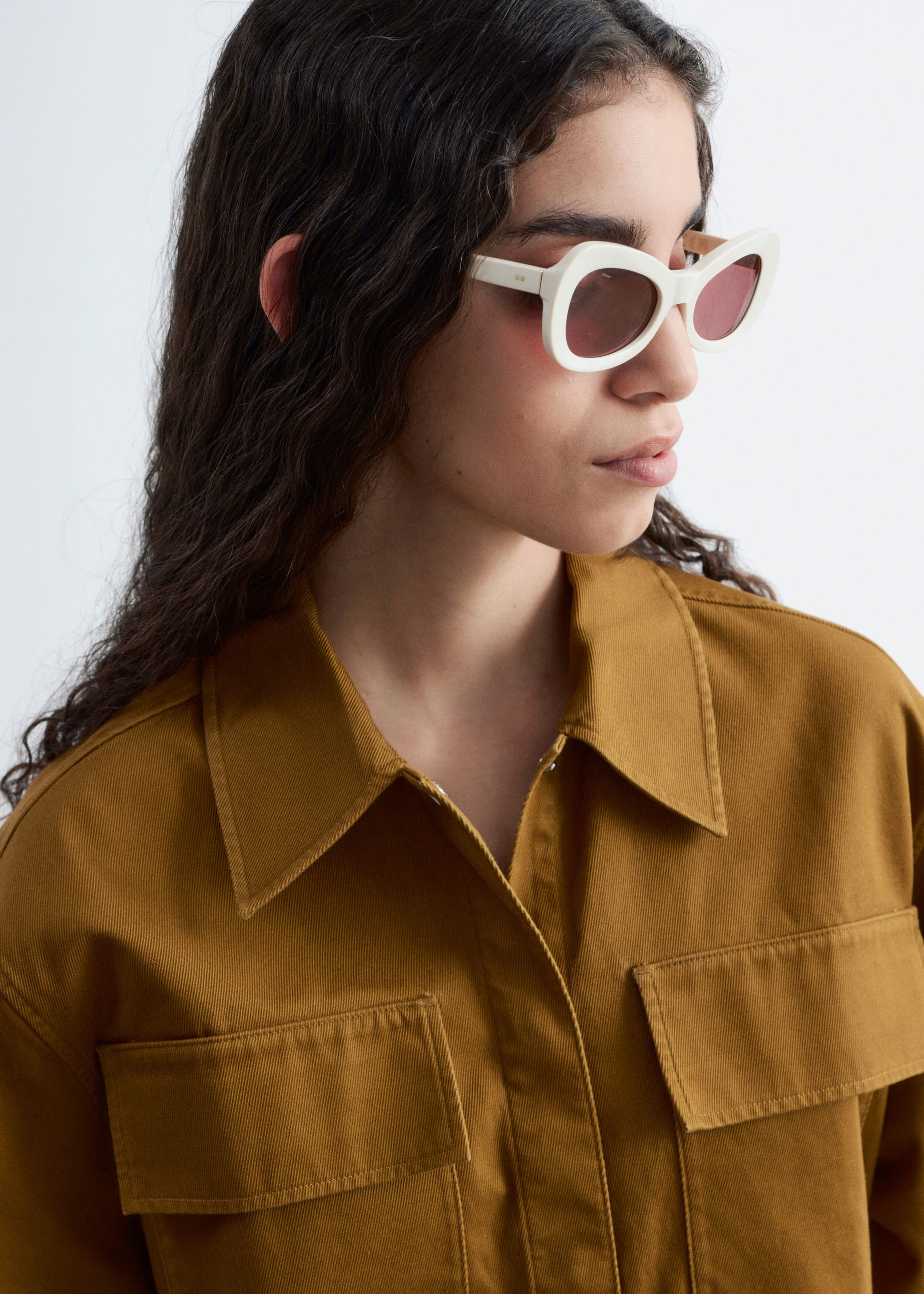 Short-Sleeve Cotton Shirt - Beige - Lookbook