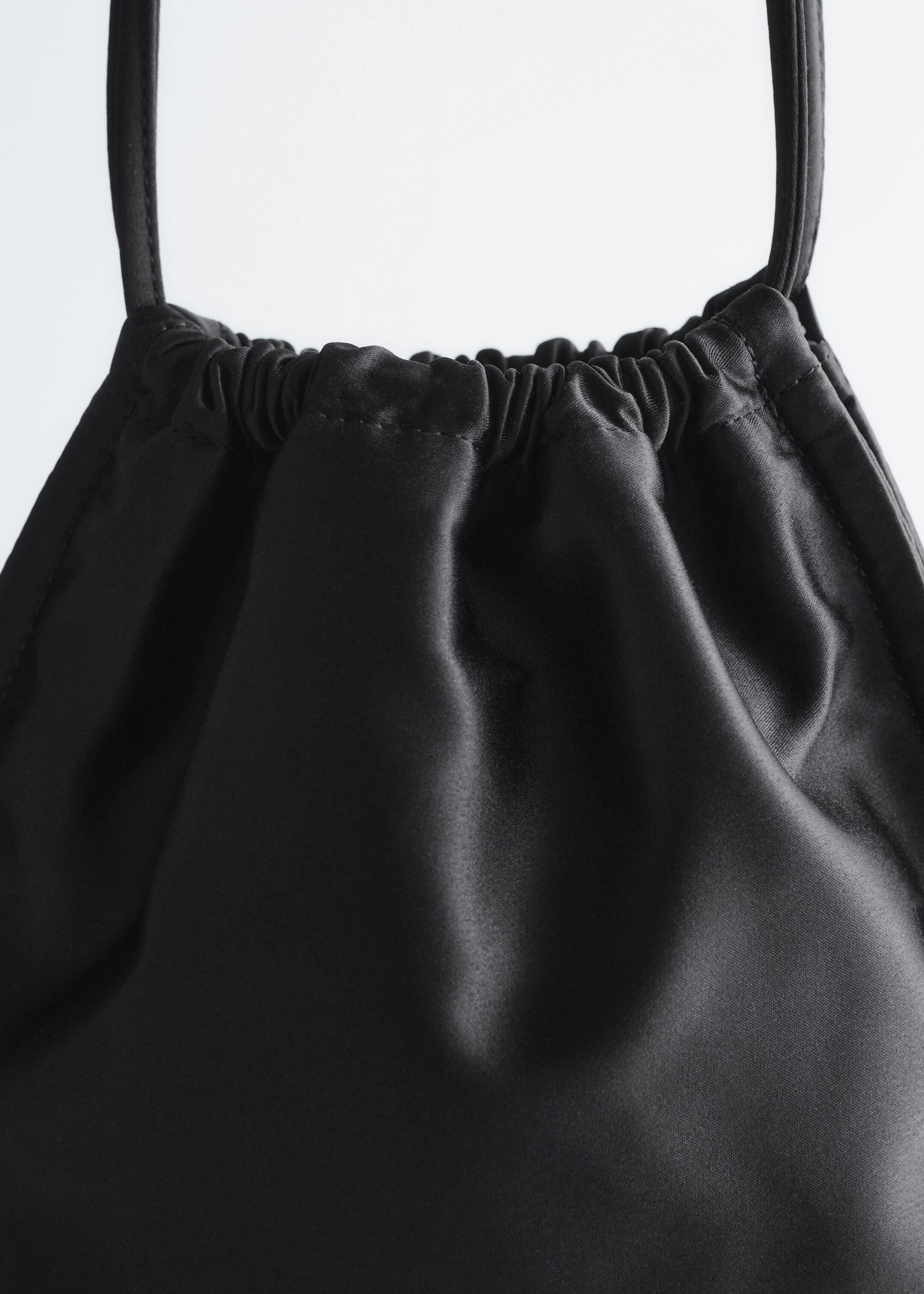 Agrandir l'image: Sac à cordon de serrage en satin - Noir - FEMME | H&M BE 4