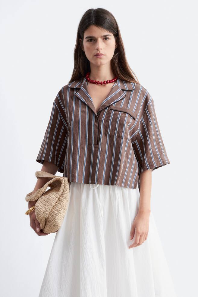 Camisa de rayas con cuello cubano - Rayas marrones y azules - 1