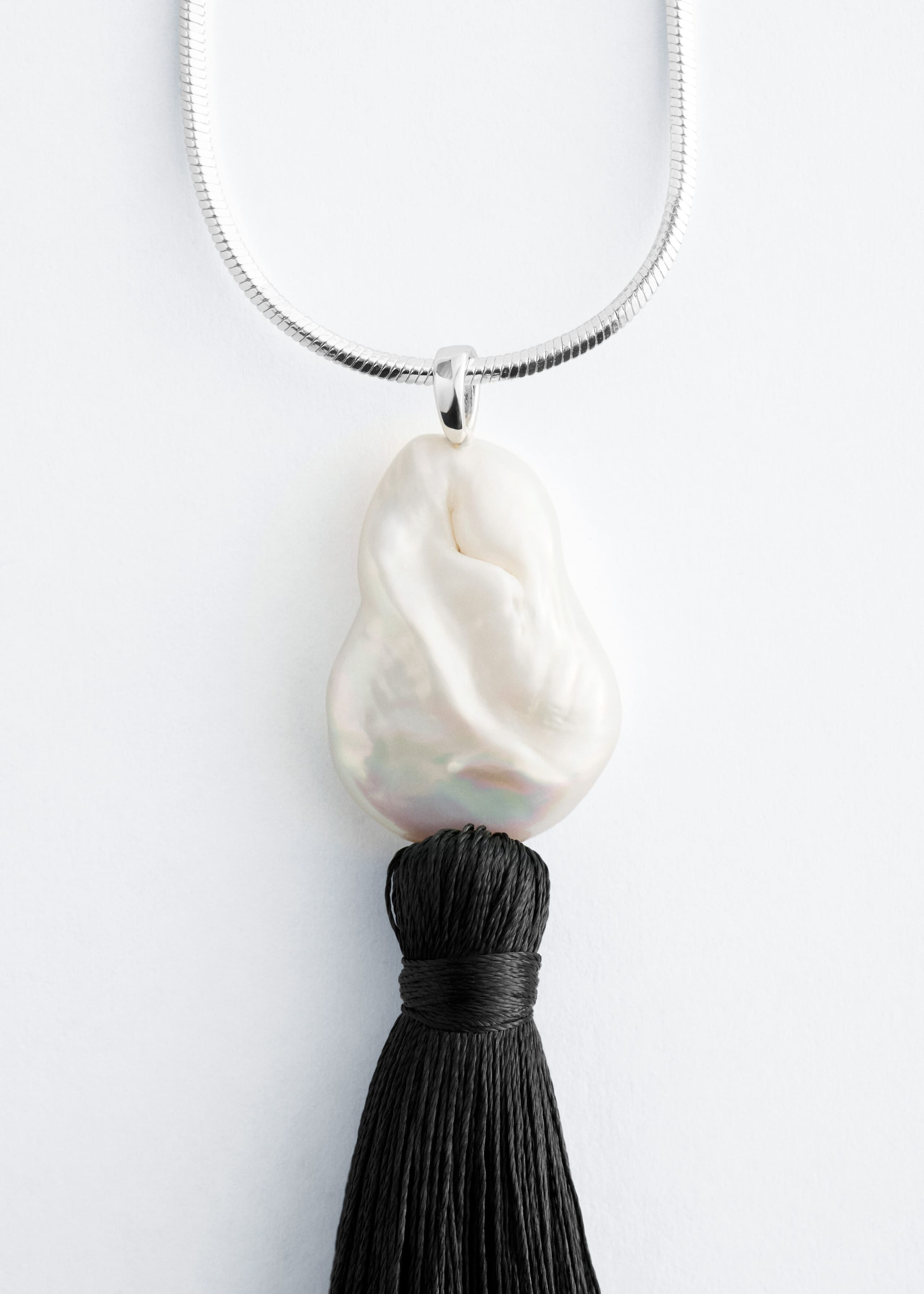 Tassel Necklace - {{variantName}} - Beschreibendes Detail