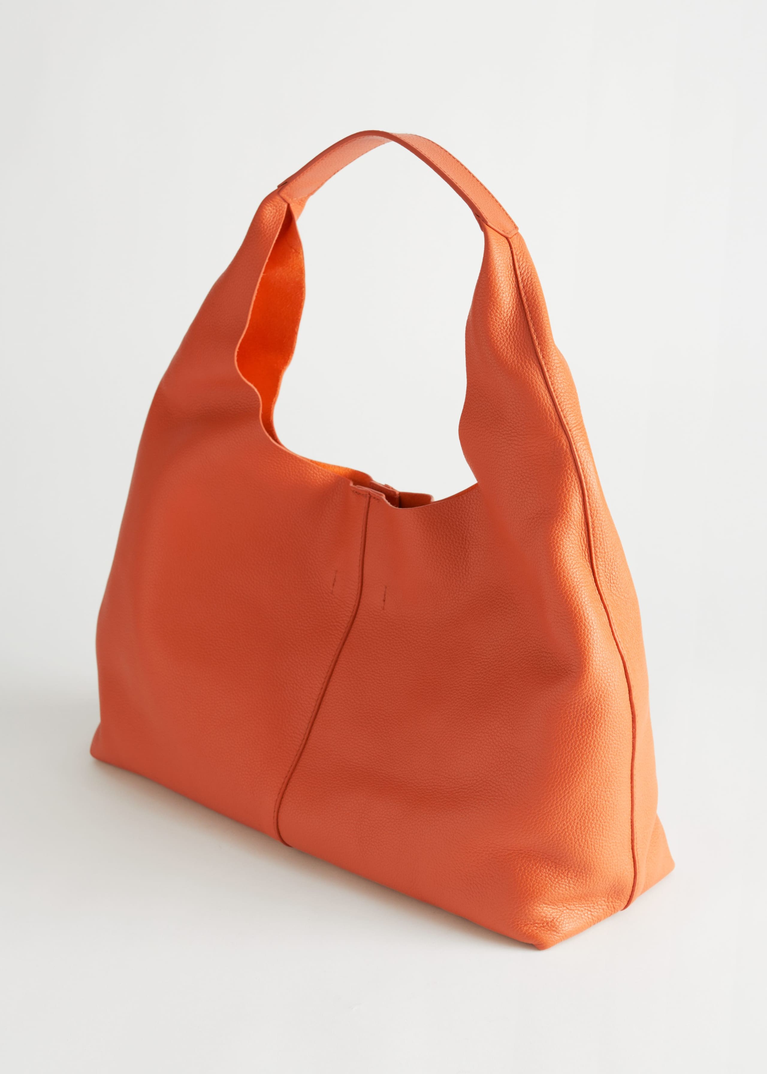 Grainy Leather Tote Bag - Grass green - Still Life