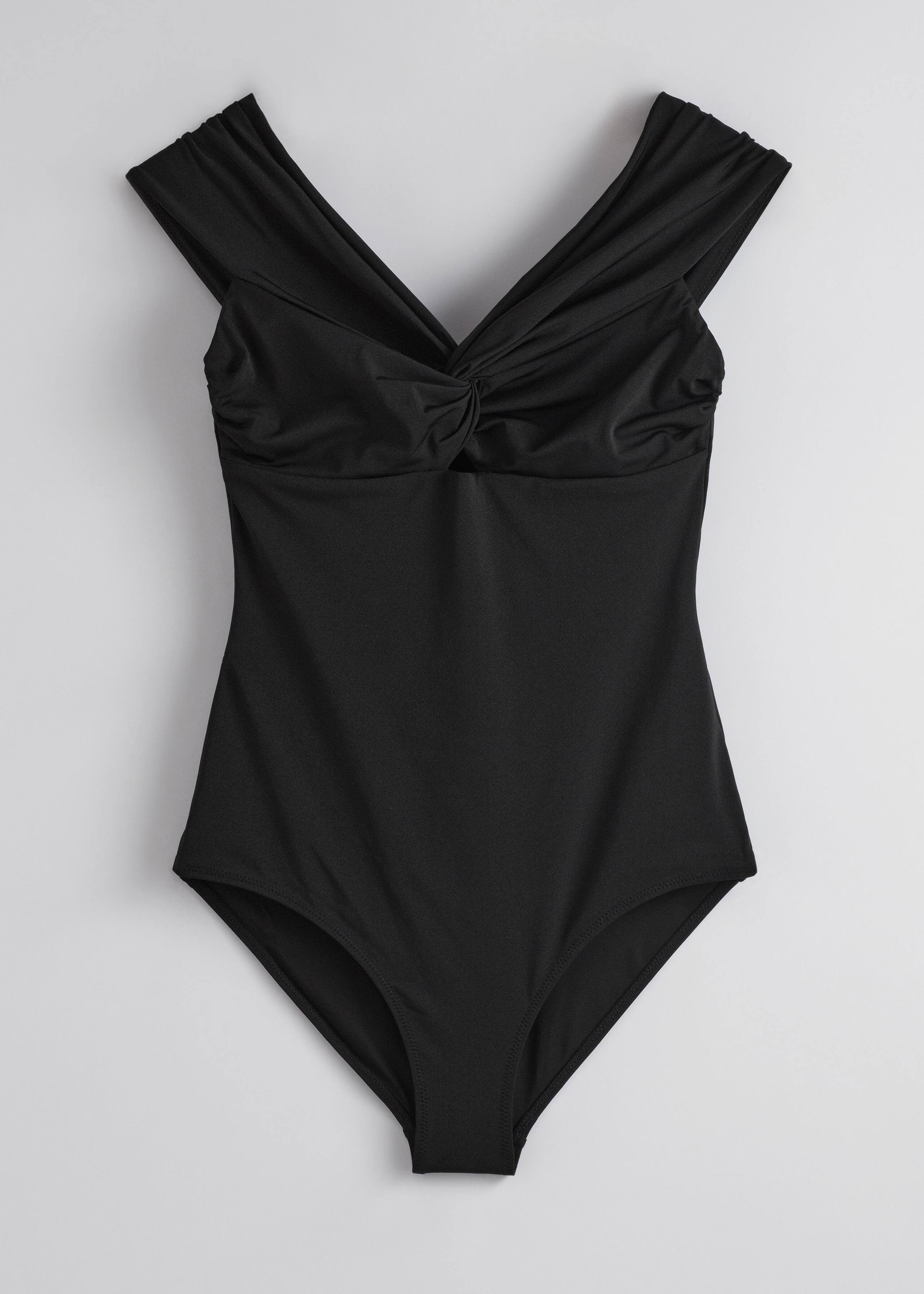 Costume da bagno con arricciature e taglio a V - Nero - Natura morta