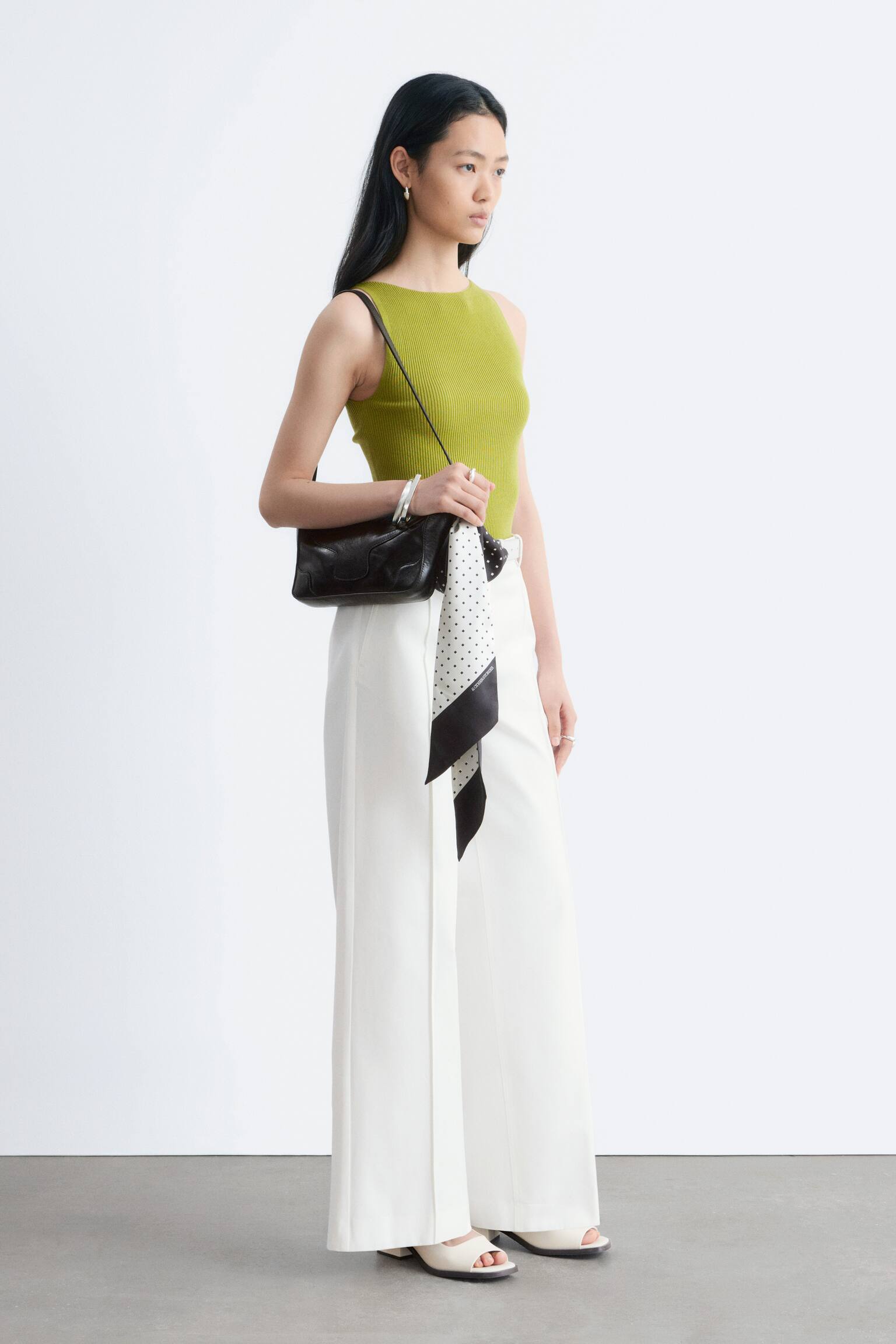 Pantaloni in cotone con pieghe pressate - Bianco/Marrone - 4