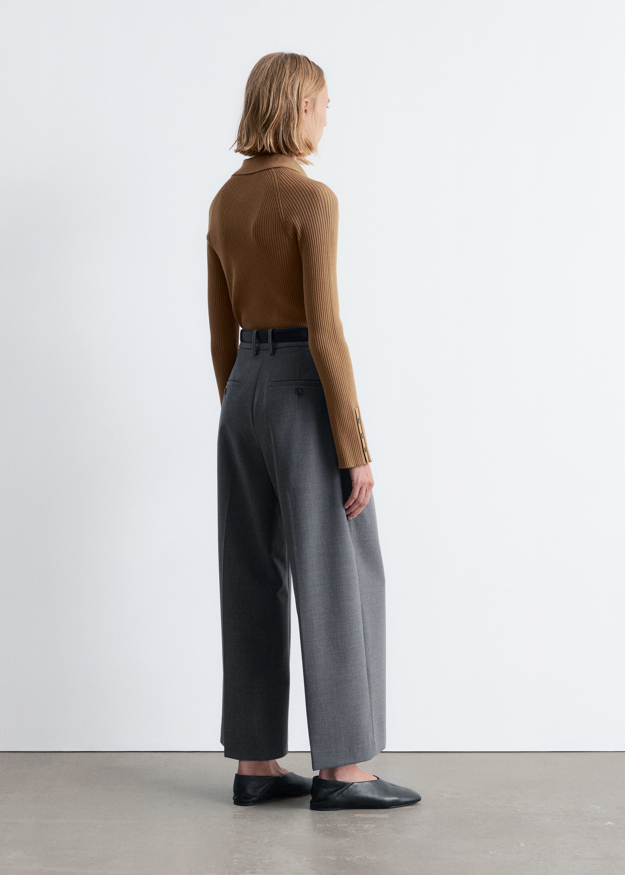 Visualizza immagine più grande: Pantaloni sartoriali con pieghe pressate - Grigio - DONNA | H&M IT 5