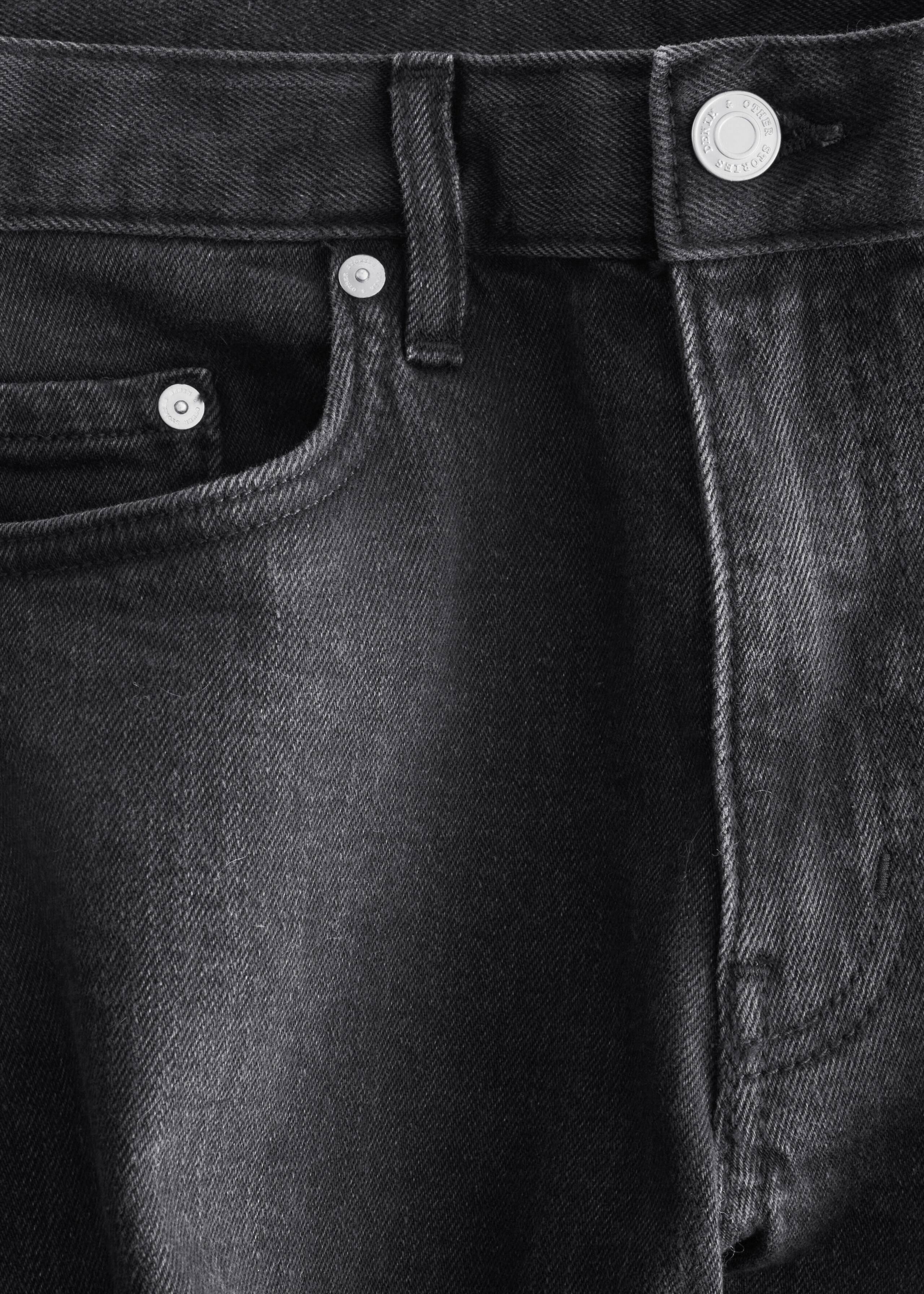 Cropped Slim-Leg Jeans - Worn Black - Still Life