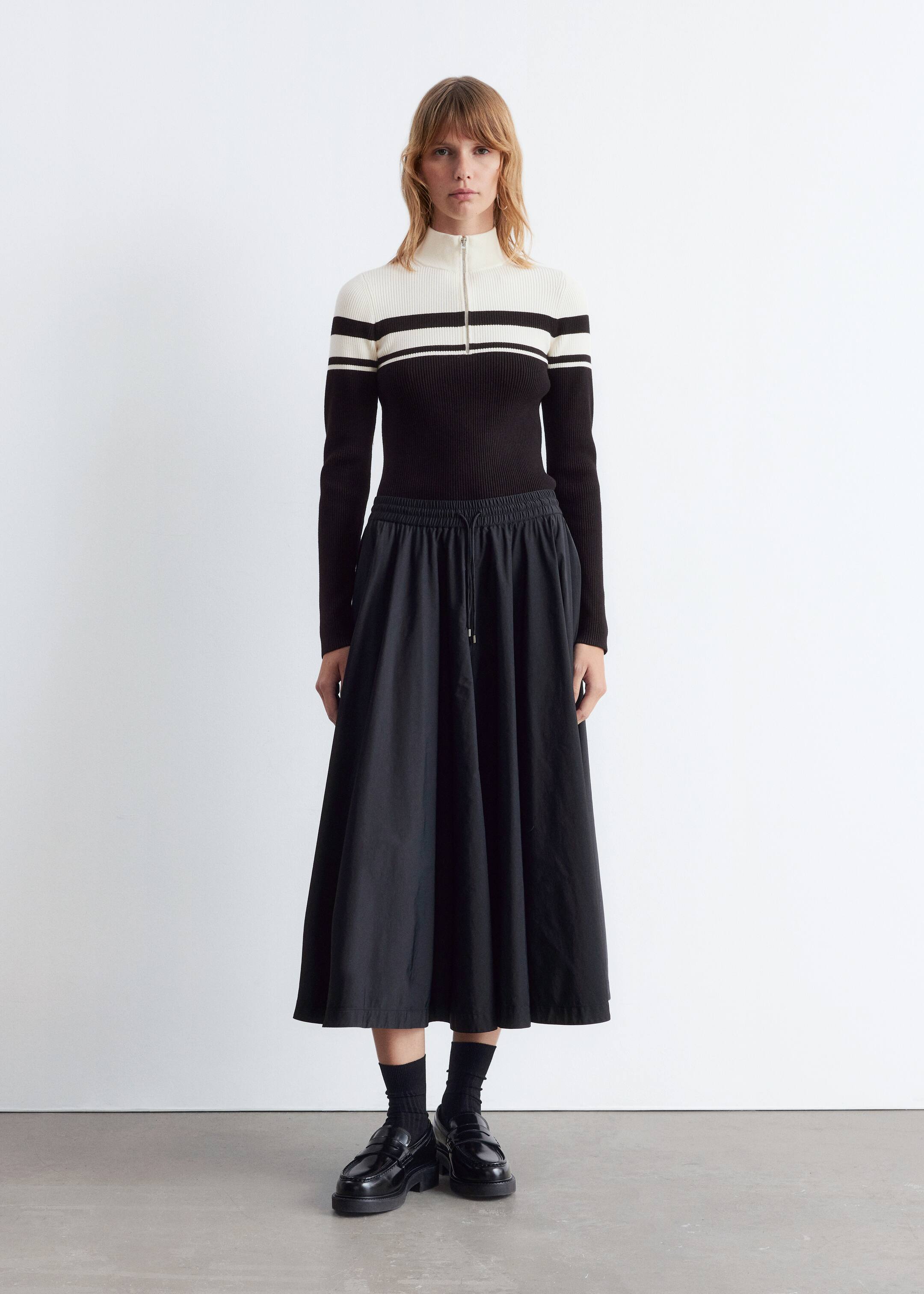 Vezi imaginea mai mare: Jumper cu guler înalt și fermoar sus - Black/White - FEMEI | H&M RO 2
