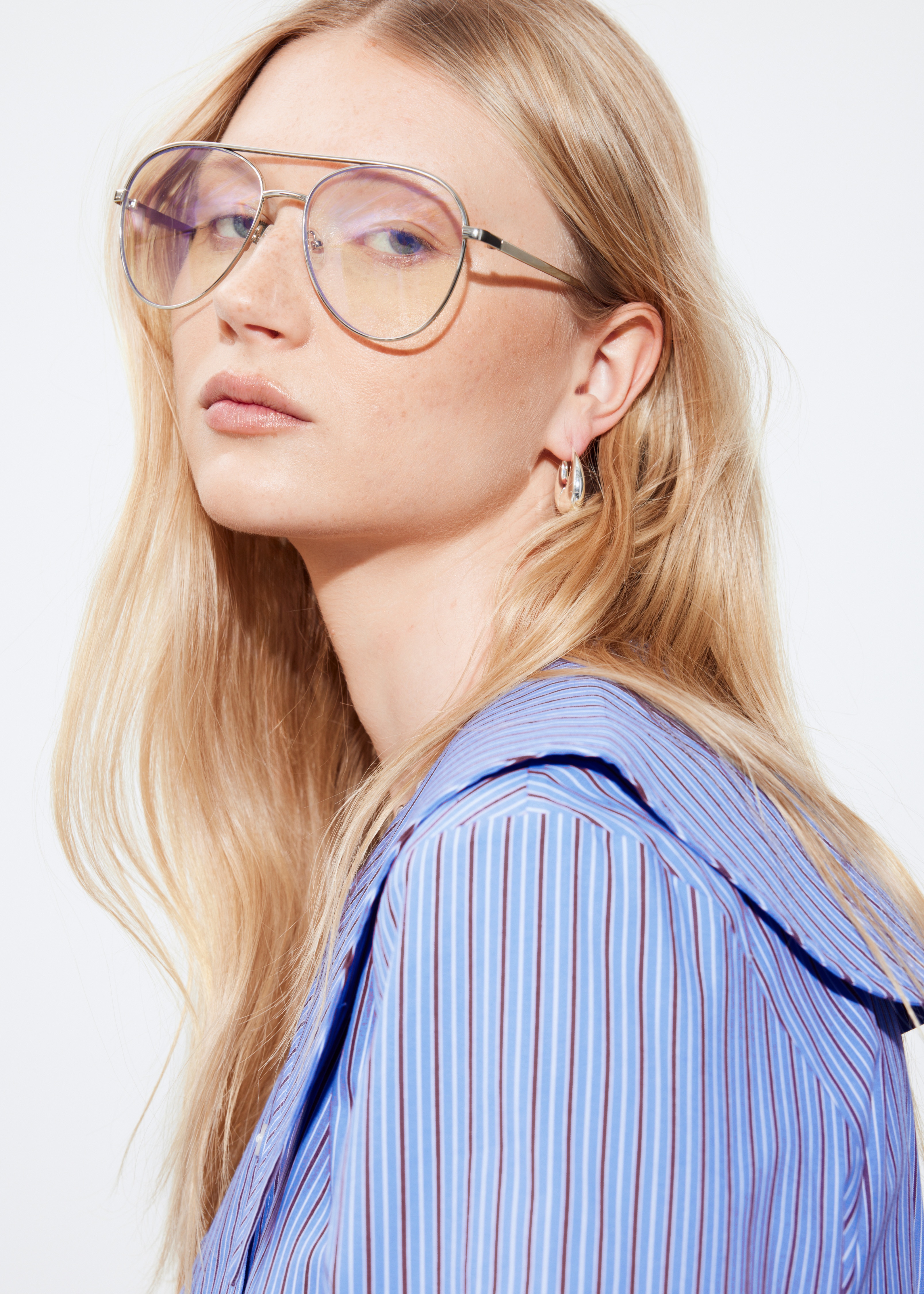 Markante Creolen in Glockenform - Silber