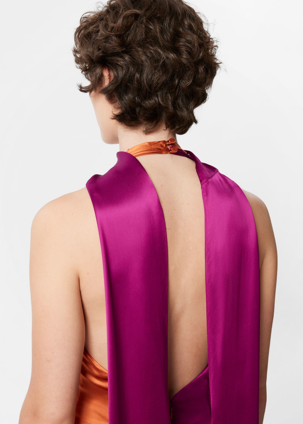 Image of Satin-Maxikleid mit Schal