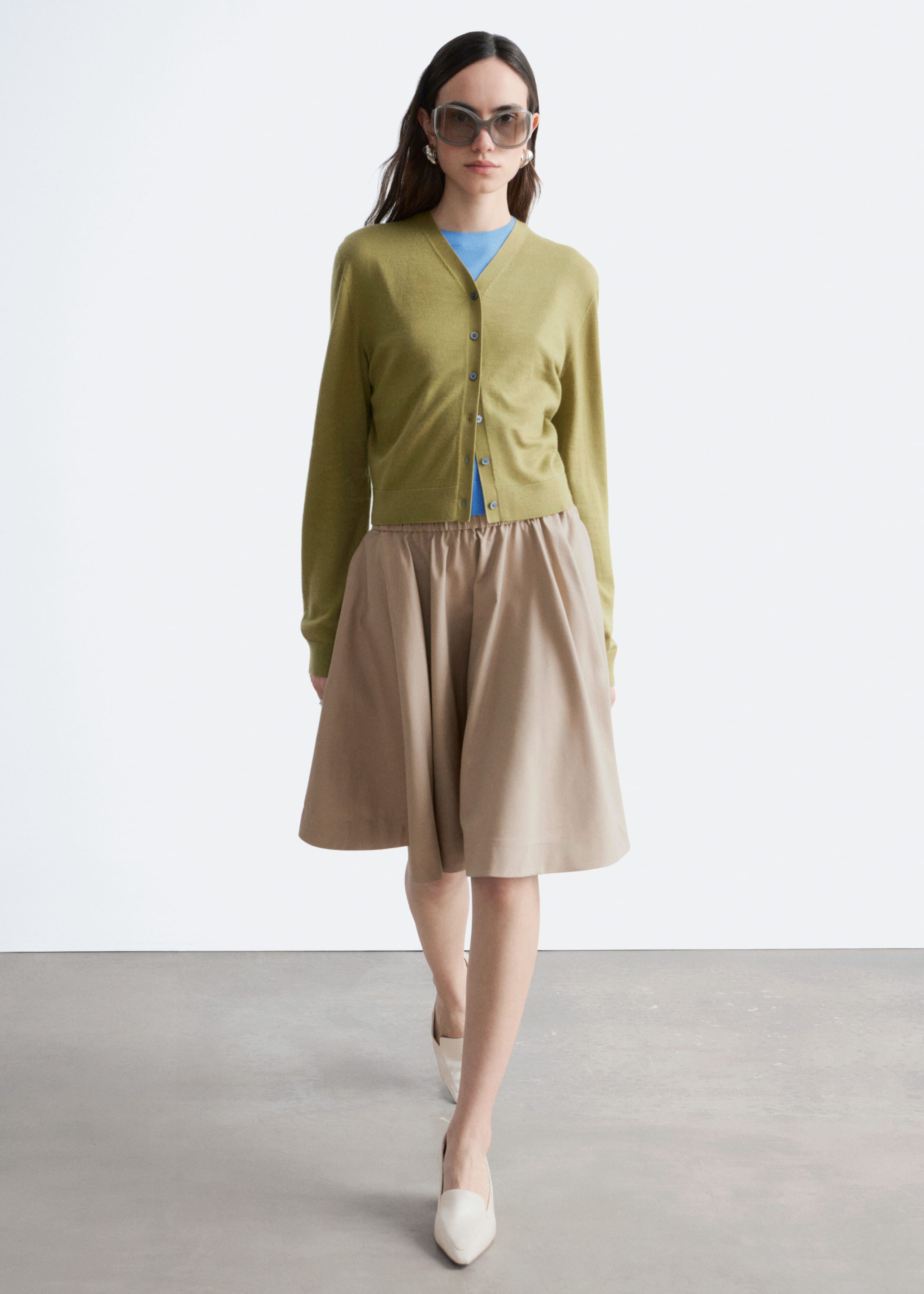 Cropped Cashmere Cardigan - Bright Red - Lookbook