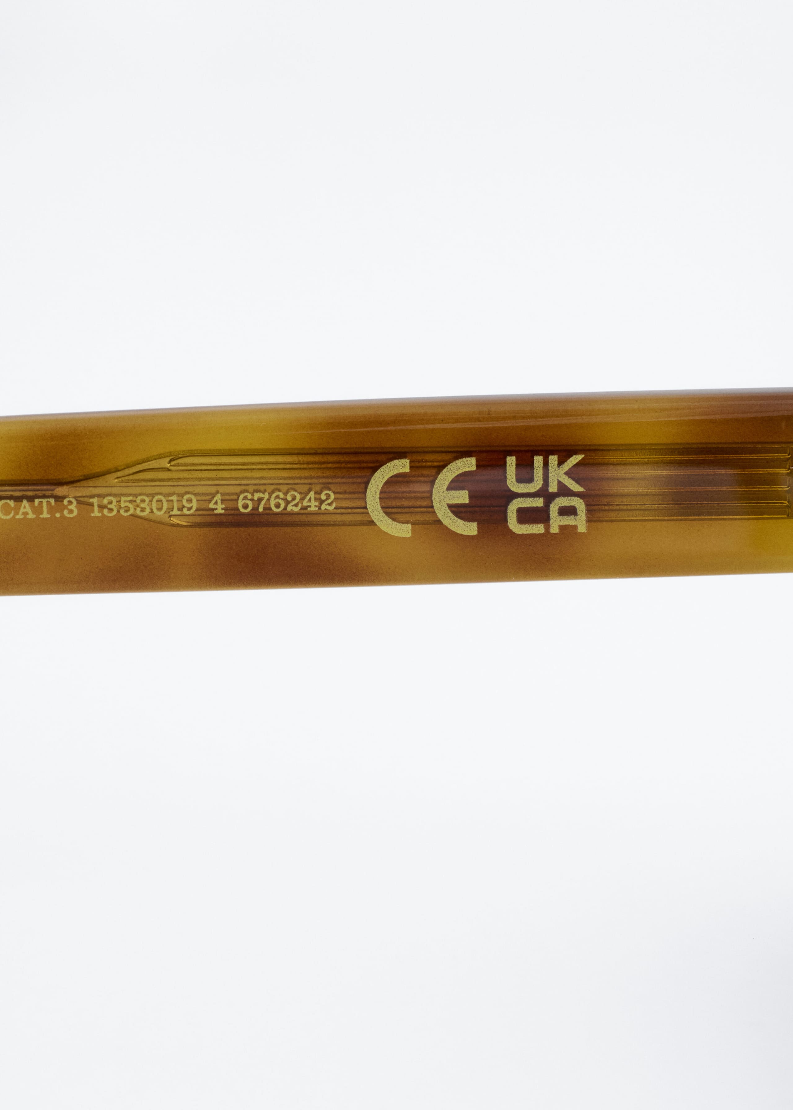 Oval Frame Sunglasses - {{variantName}} - Descriptive Detail