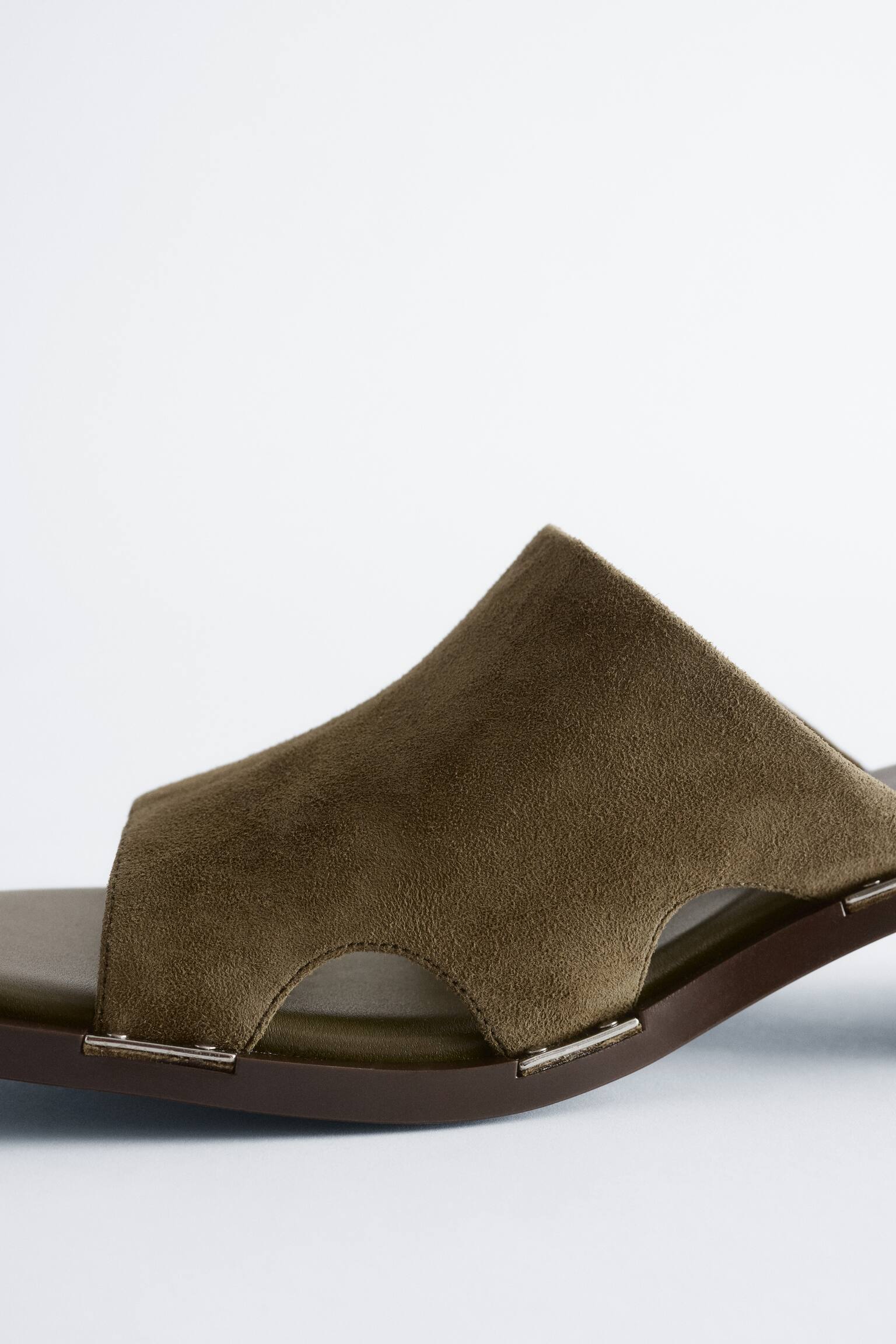 סנדלי עור עם עקב בלוק - ירוק - 5