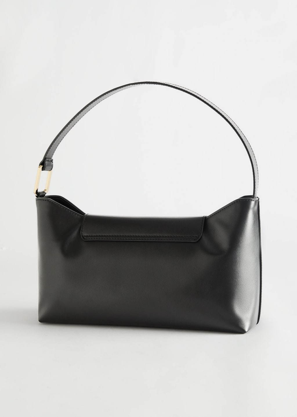 Buckled Leather Shoulder Bag - Black - Natura morta