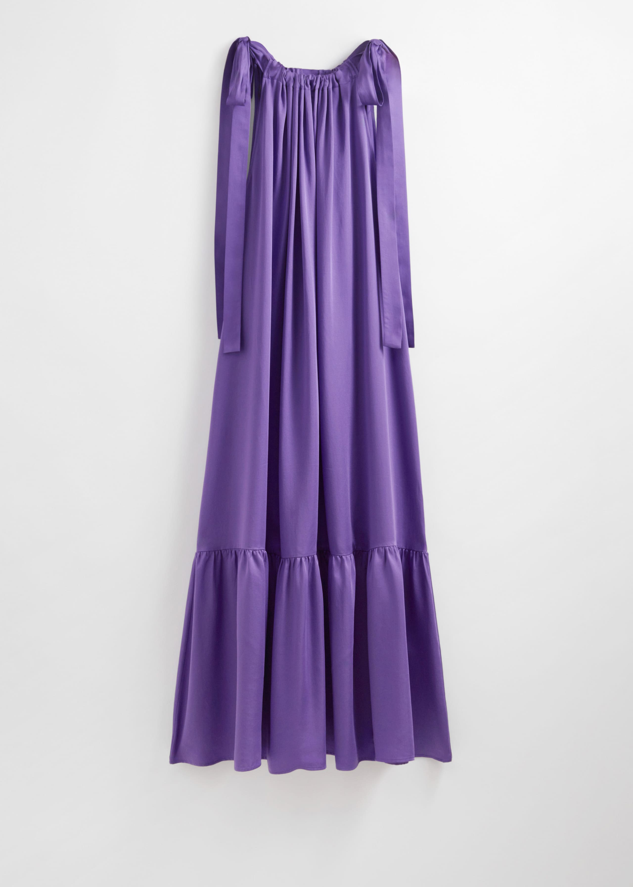 Image of Robe midi froncée sans manches