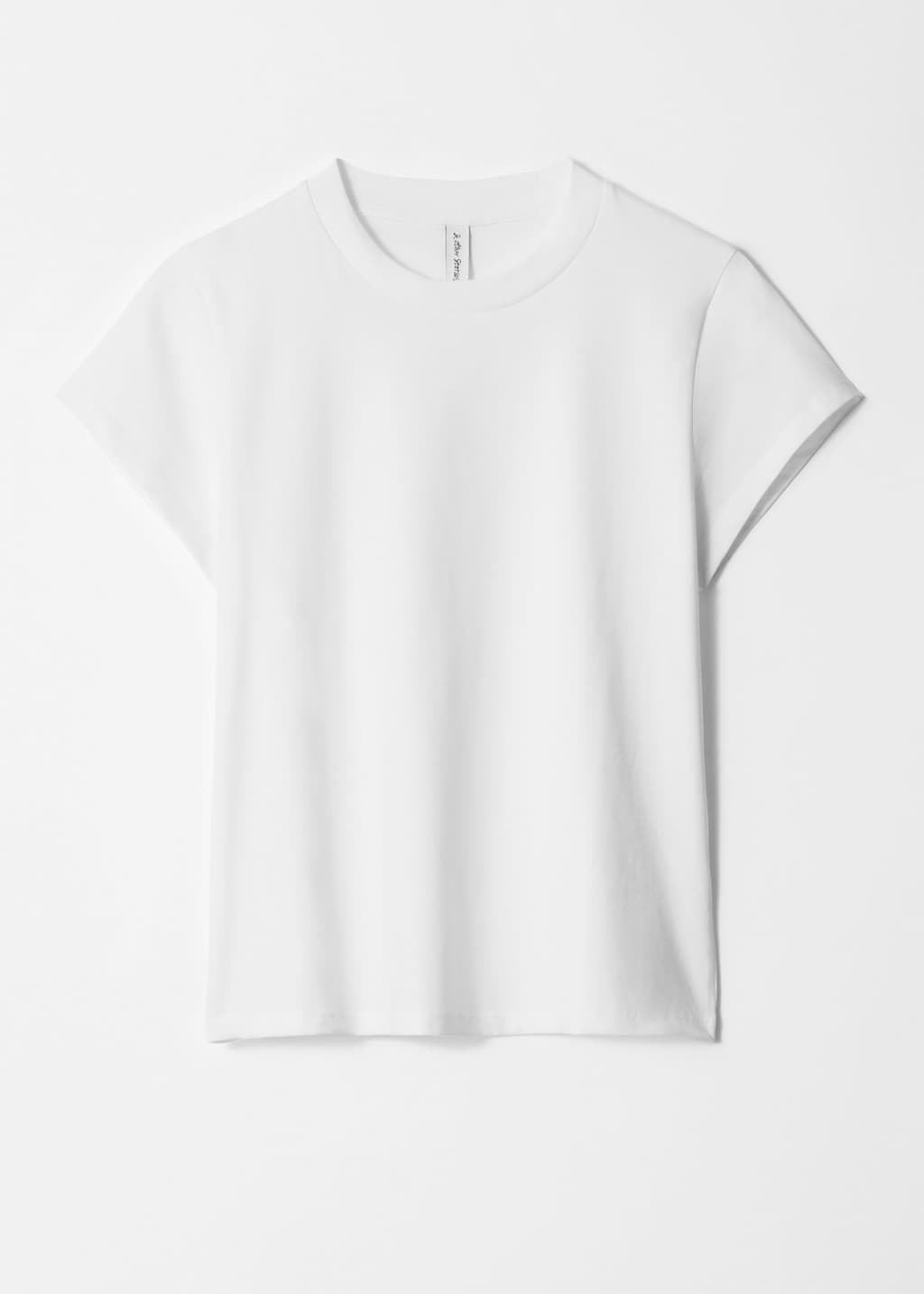 T-shirt med rund halsringning – Svart – stilleben