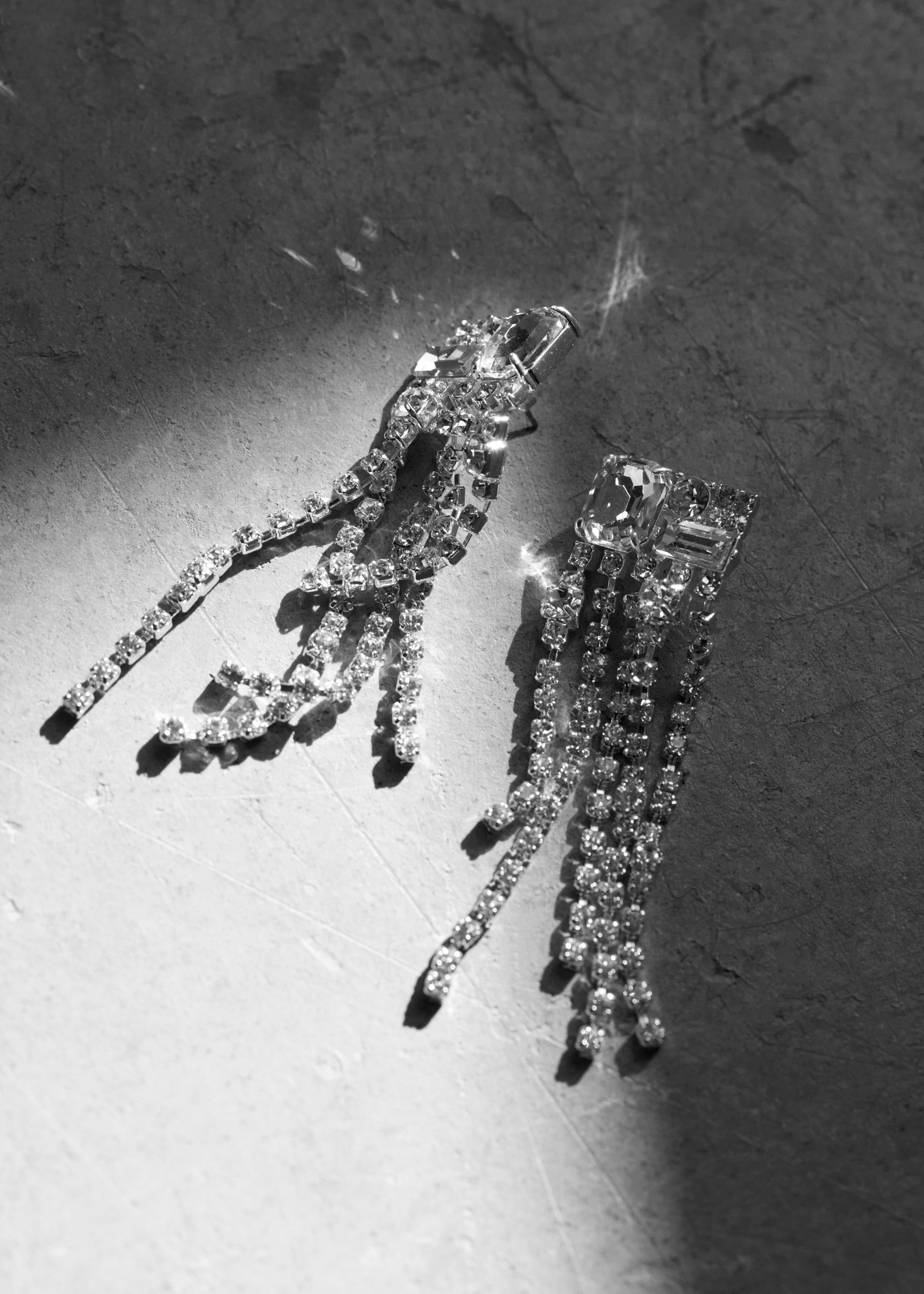 Image of Boucles d’oreilles à franges avec strass