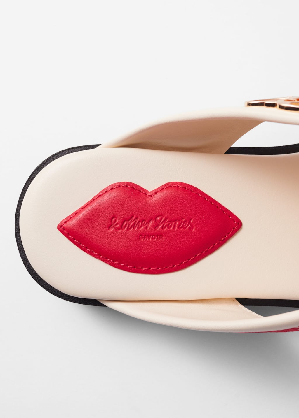 Text-Print Leather Sandals - {{variantName}} - Descriptive Detail