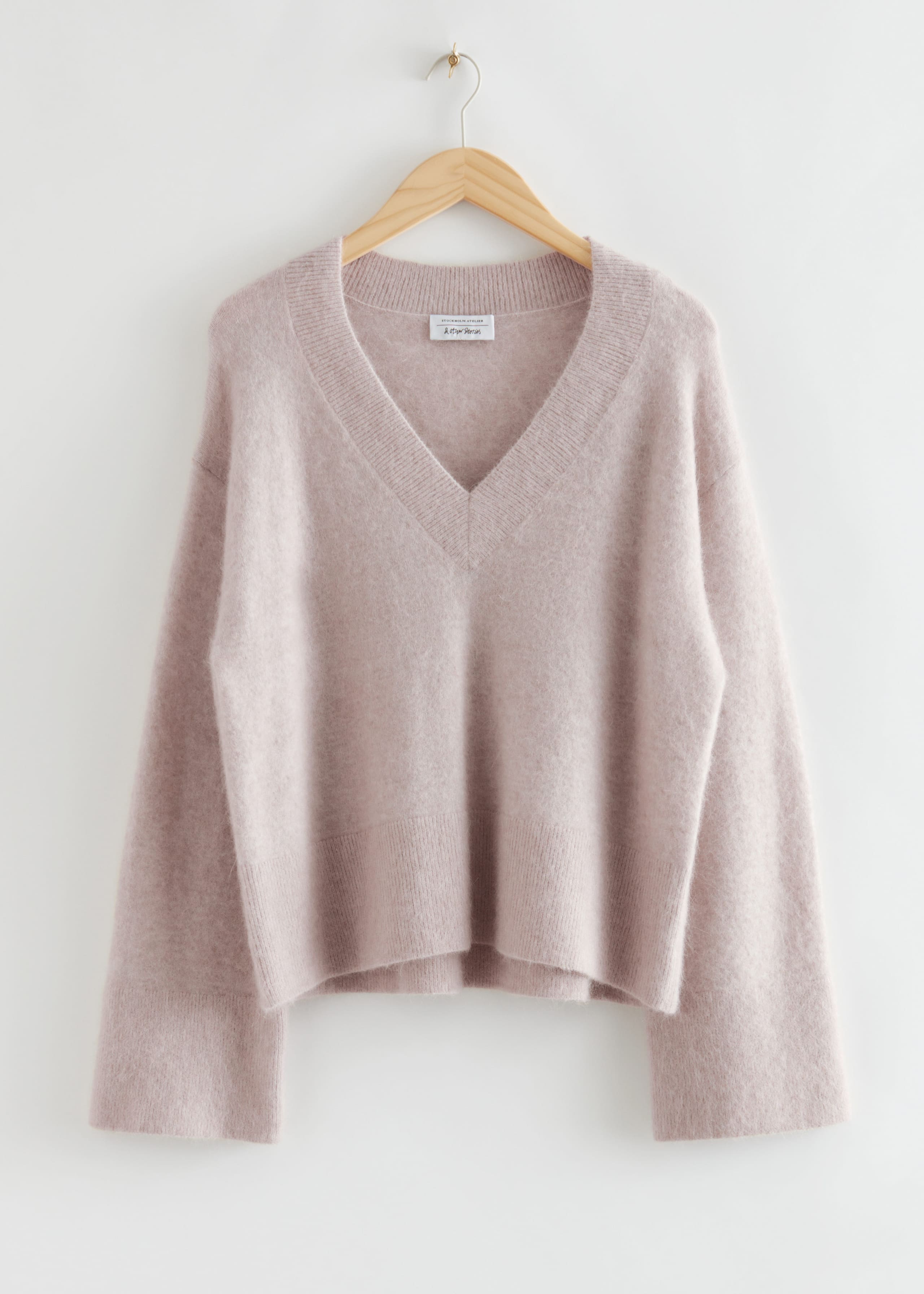 Oversized Alpaca Wool Jumper - Beige - Still Life