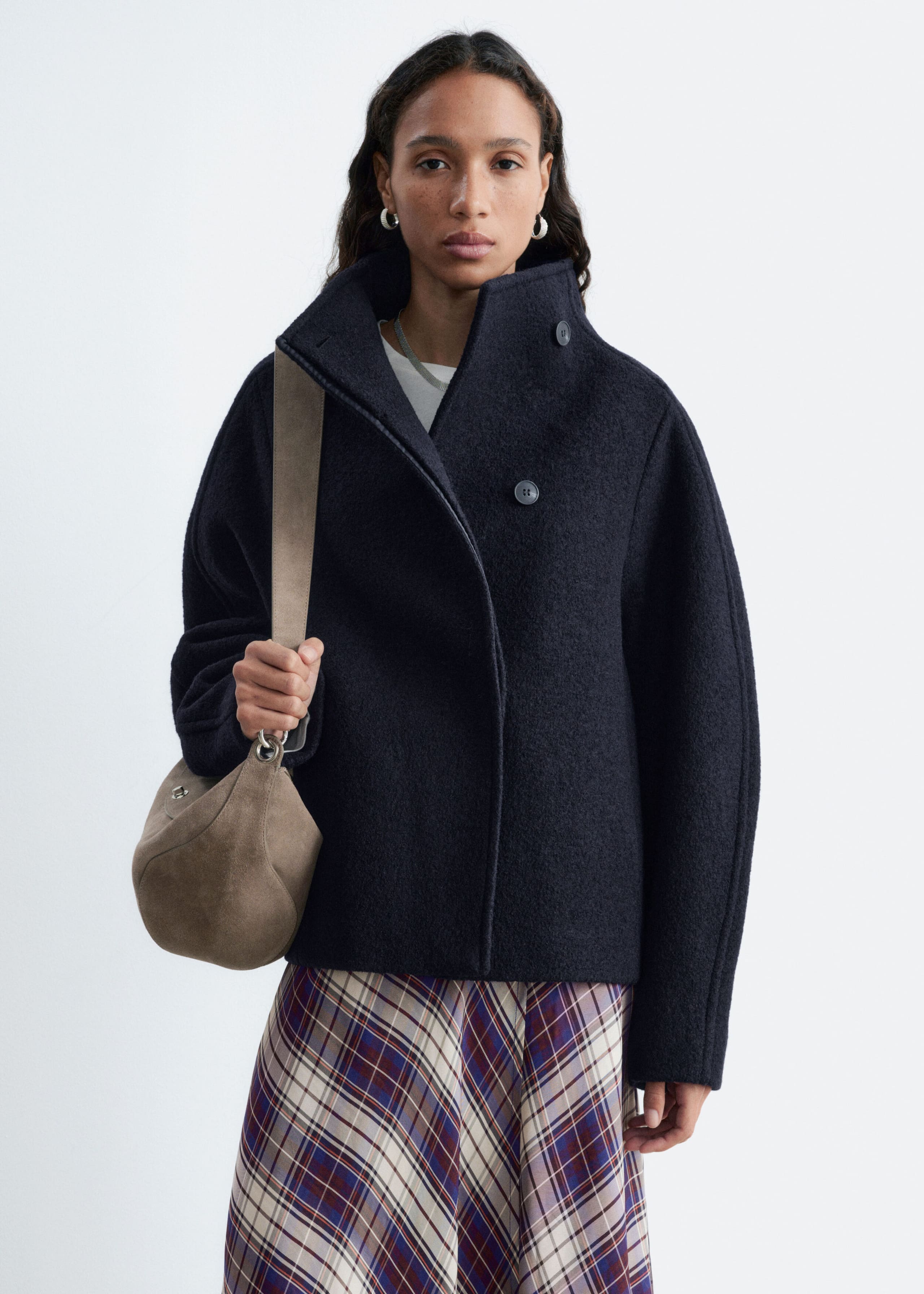 Asymmetrische wollen jas - Donkerblauw - Lookbook