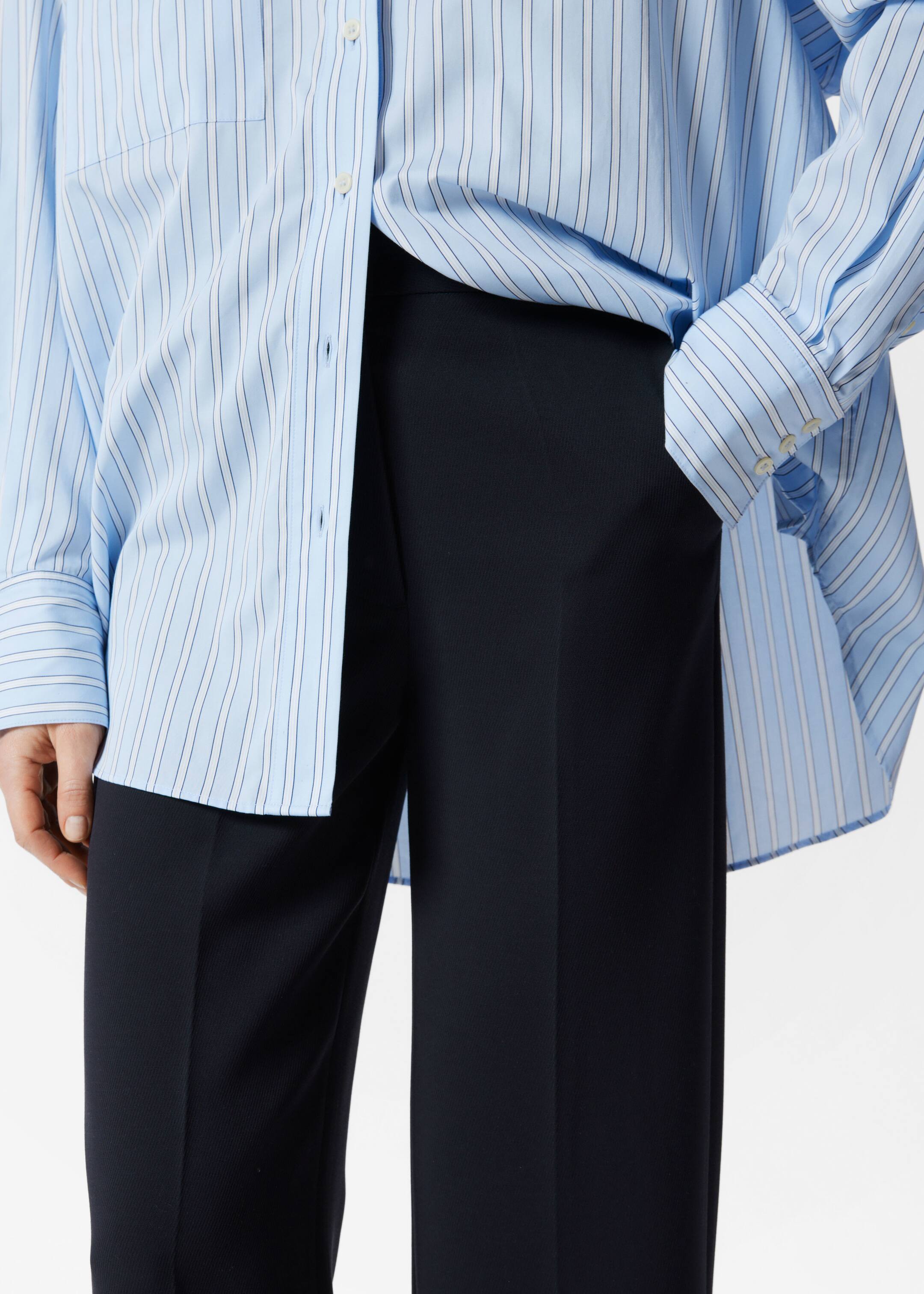 Преглед на по-голямо изображение: Wide Press-Crease Trousers - Тъмносиньо - ЖЕНИ | H&M BG 2