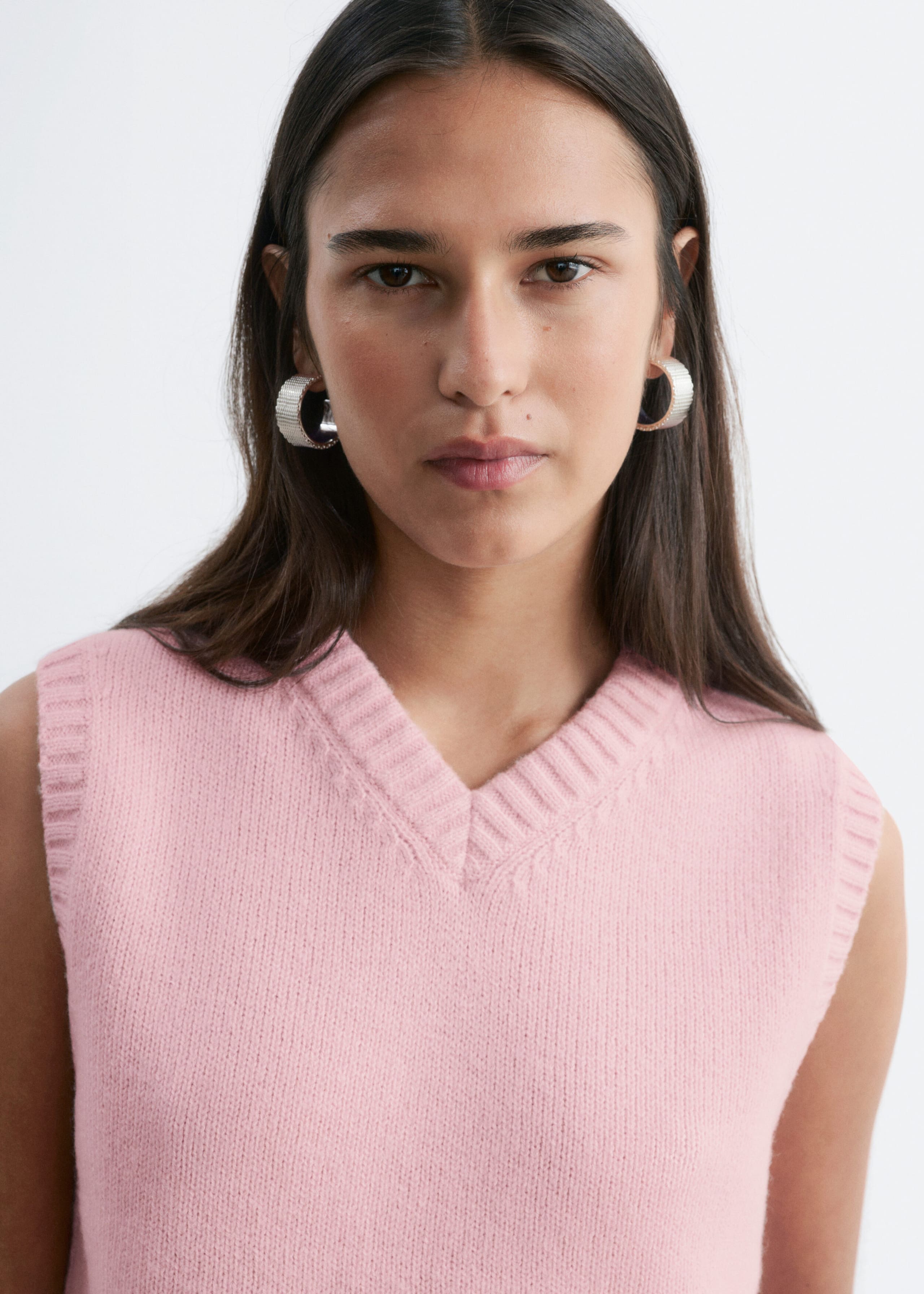 Wool-Cotton Knitted Vest - Black - Lookbook