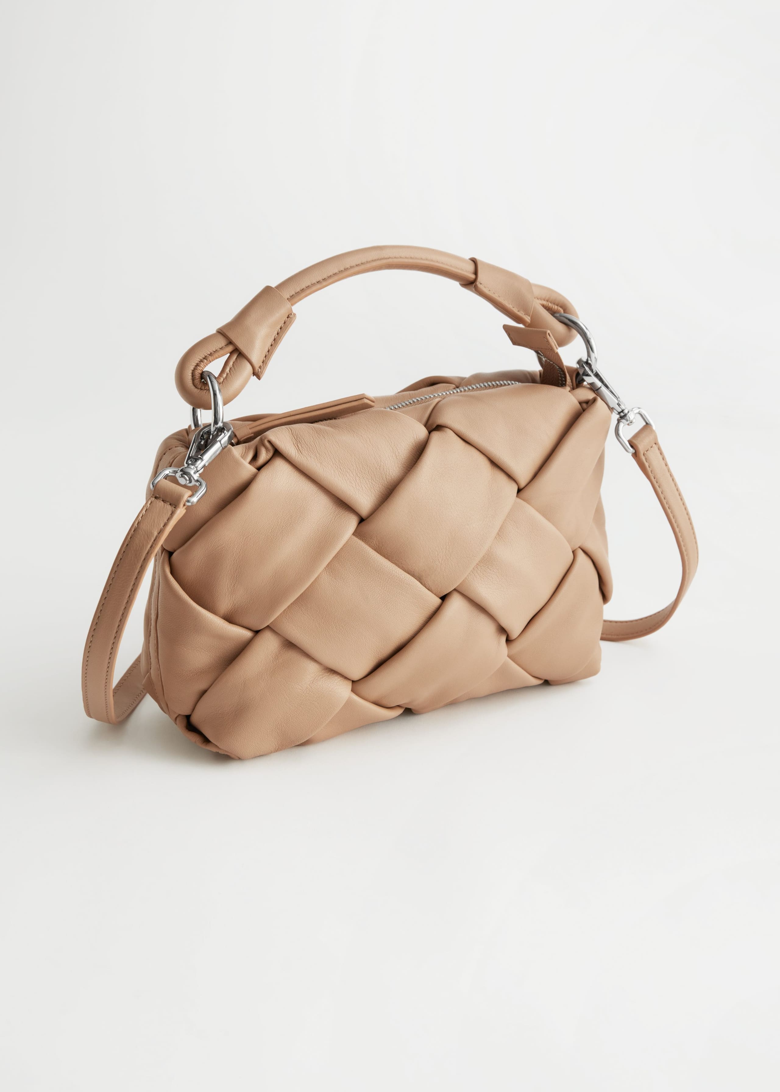 BraidedLeatherCrossbodyBag - Black - Natura morta