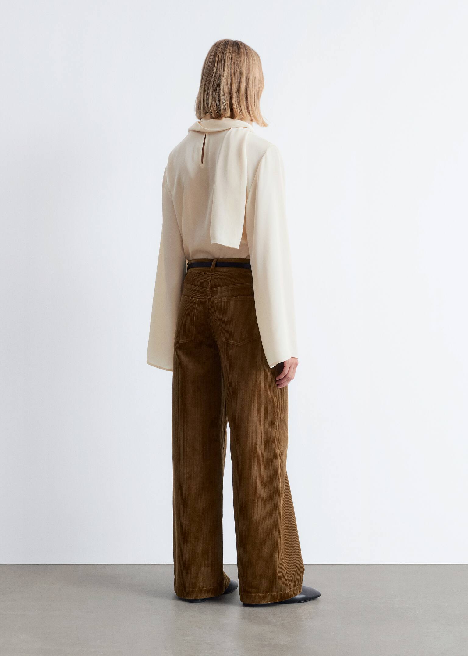 Cordhose mit weitem Bein - Mittelbraun/Dunkelrot/Dunkelbraun/Graubraun/Creme - 5