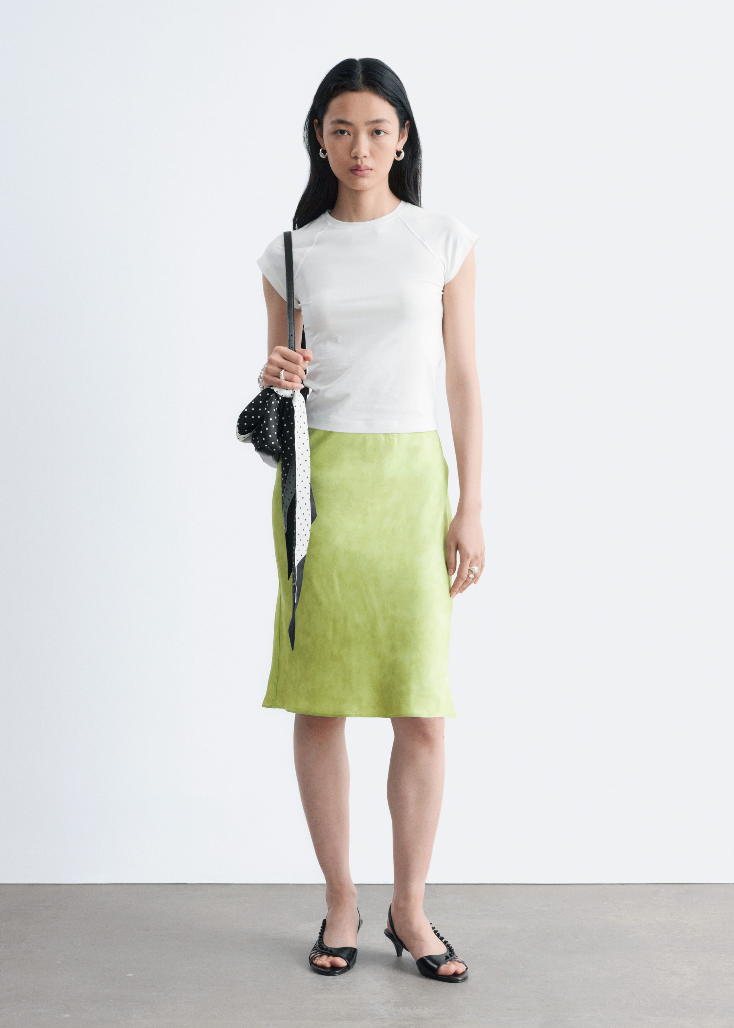 Eng anliegendes Jersey-T-Shirt - Weiß - Lookbook