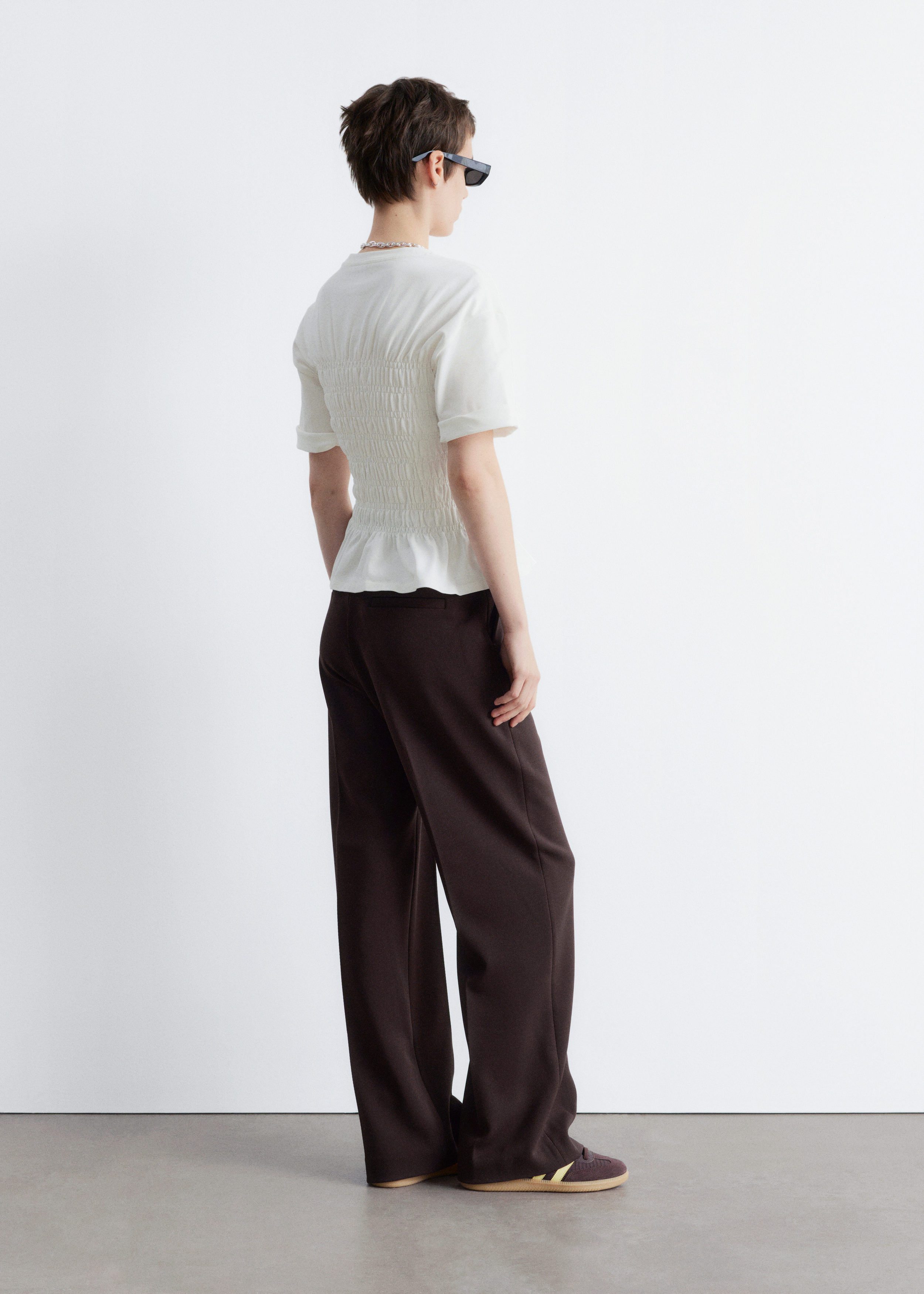 Image of Maglia girocollo con lavorazione smock